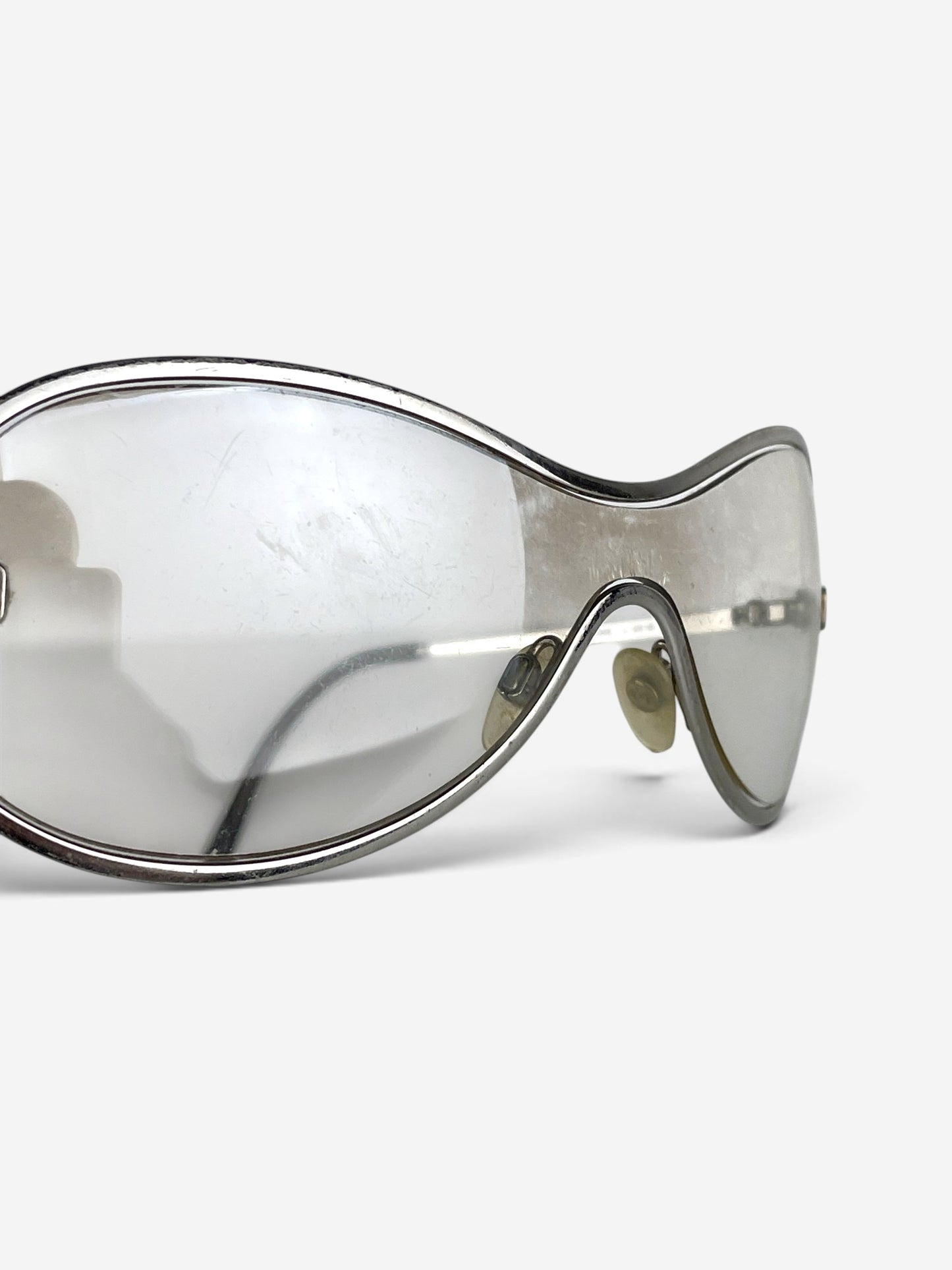 Chanel by Karl Lagerfeld 2000s '4030' Aviator Wrap Mask Shield Sunglasses – contour frame detail