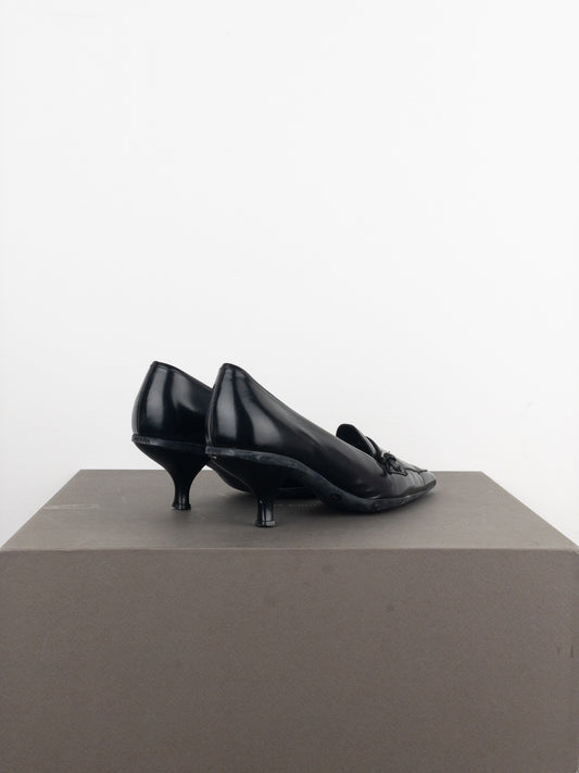 Prada 2000s Pointed Toe Pump Kitten Heels