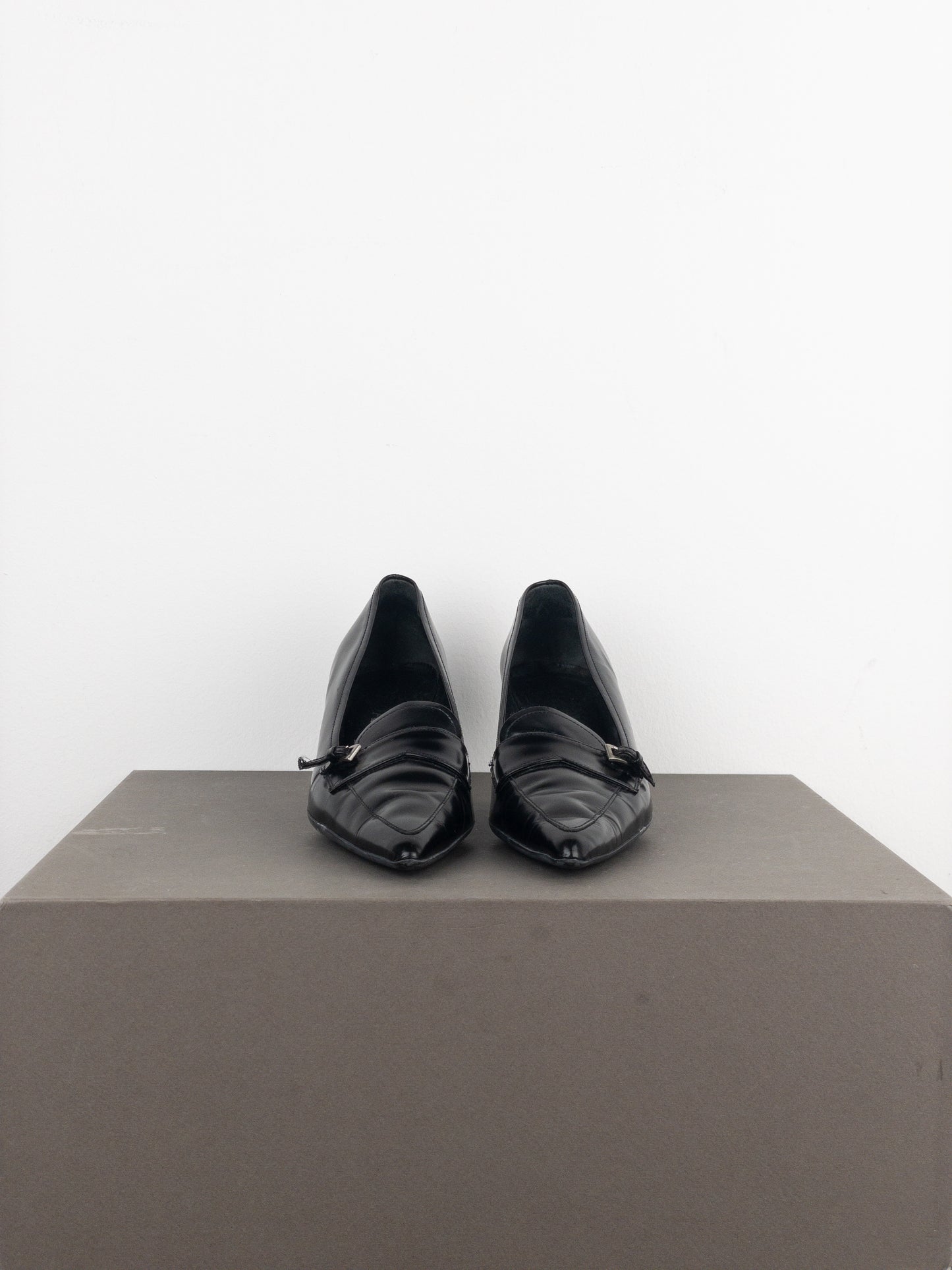 Prada 2000s Pointed Toe Pump Kitten Heels