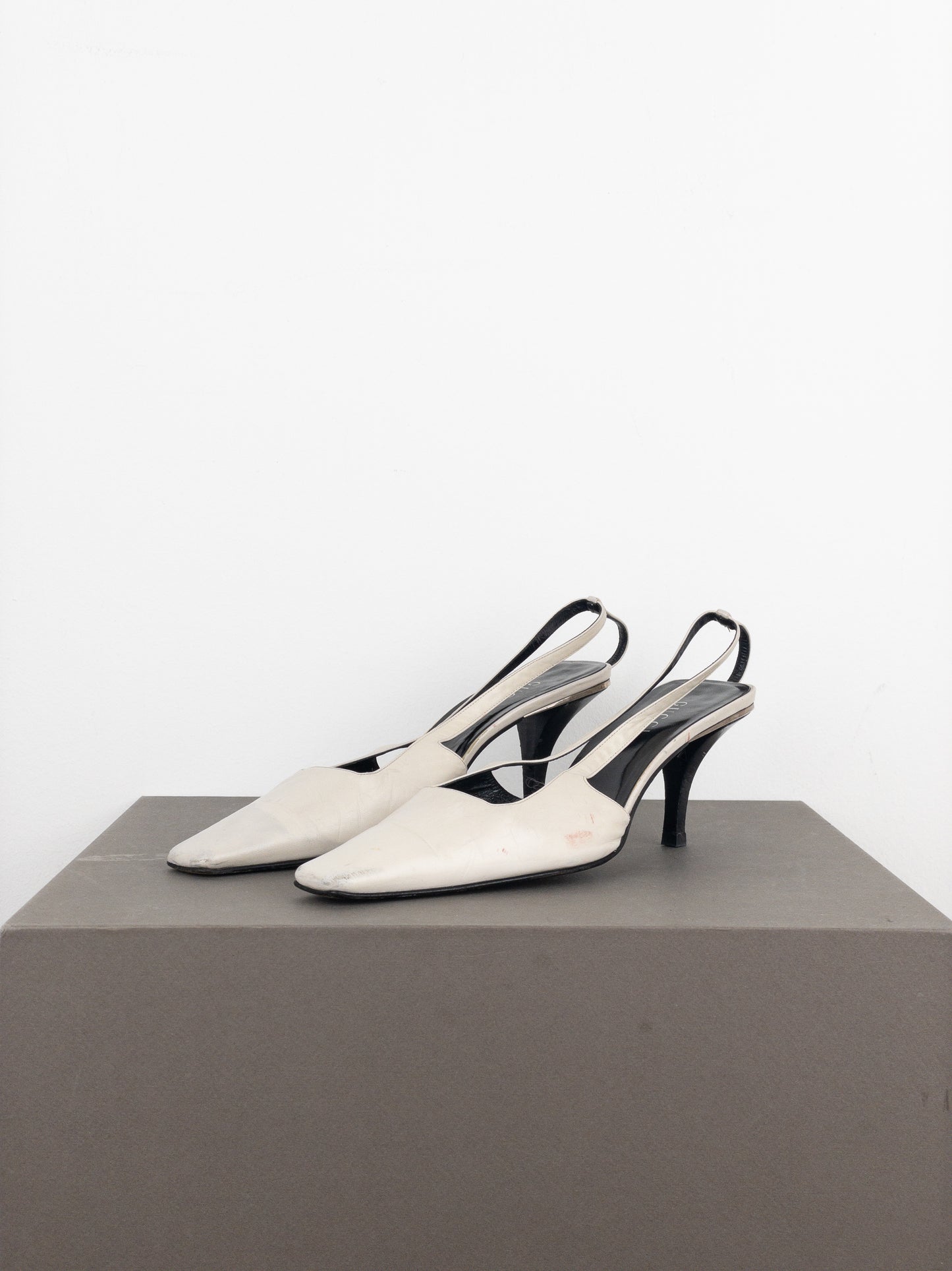 Gucci by Tom Ford SS98 Square Toe Crystal Slingback Pump Heels