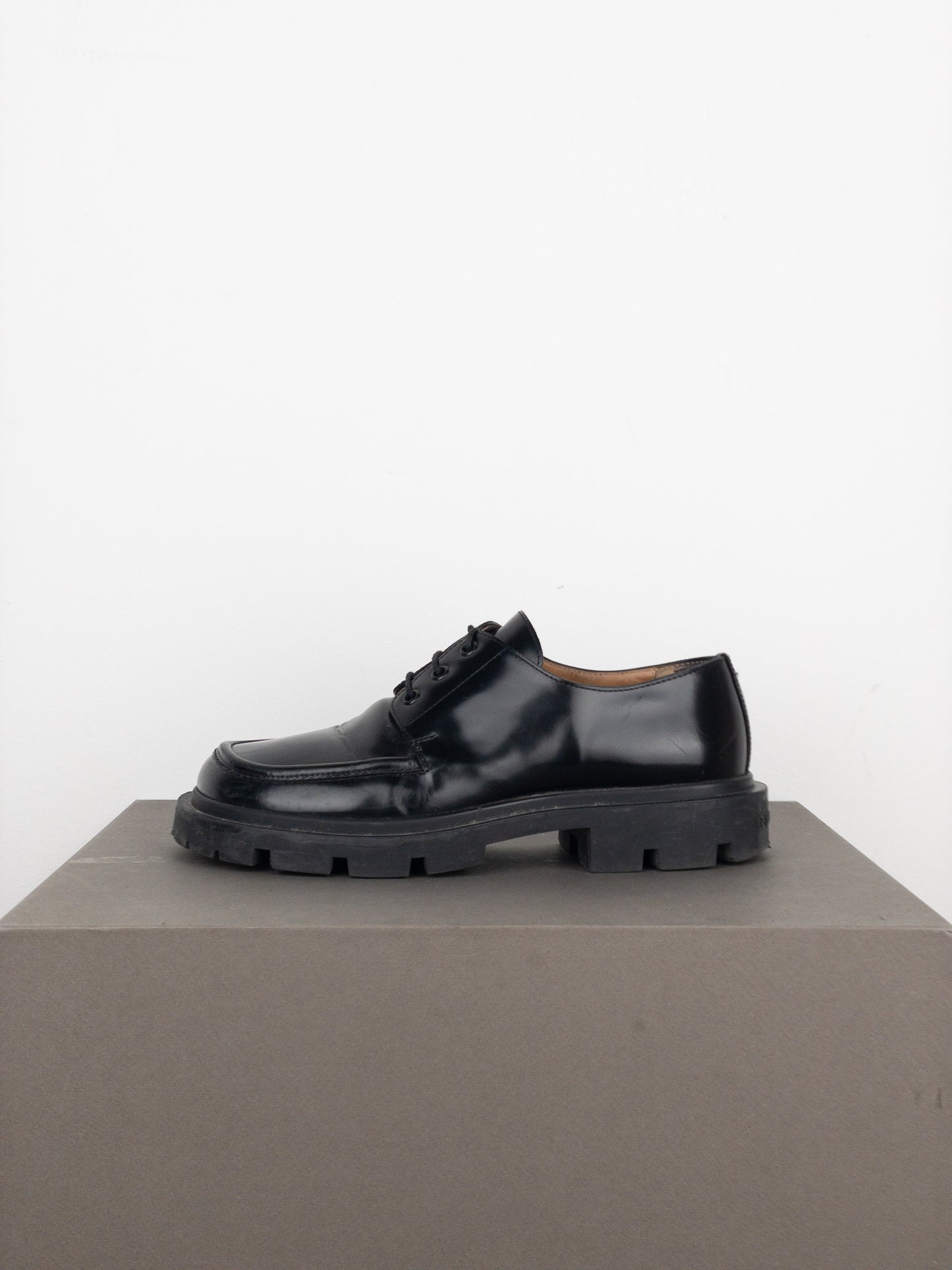 Maison Margiela Square Toe Lugsole ‘Ivy’ Derby Shoes