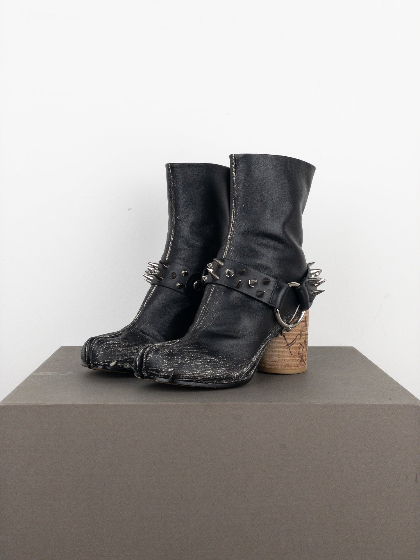 Maison Margiela SS20 Studded ‘Punk’ Tabi Ankle Heel Boots