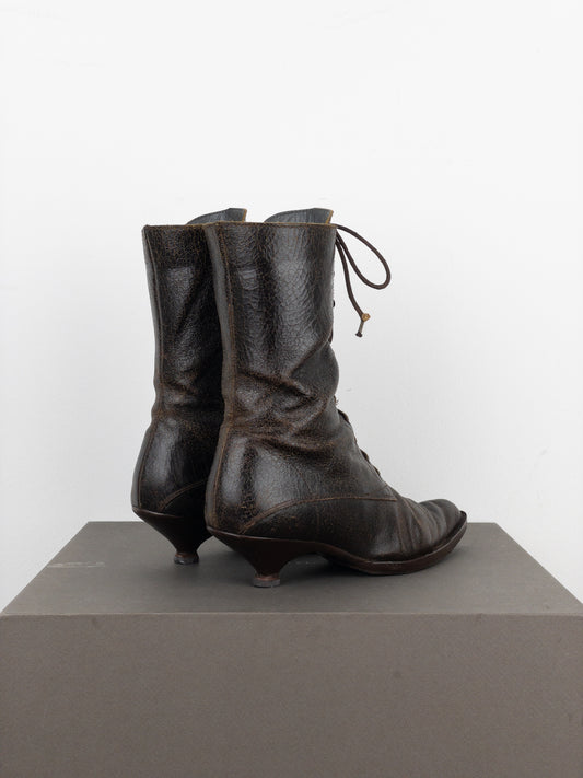 Miu Miu AW01 Cracked Leather Lace-Up Kitten Heel Boots