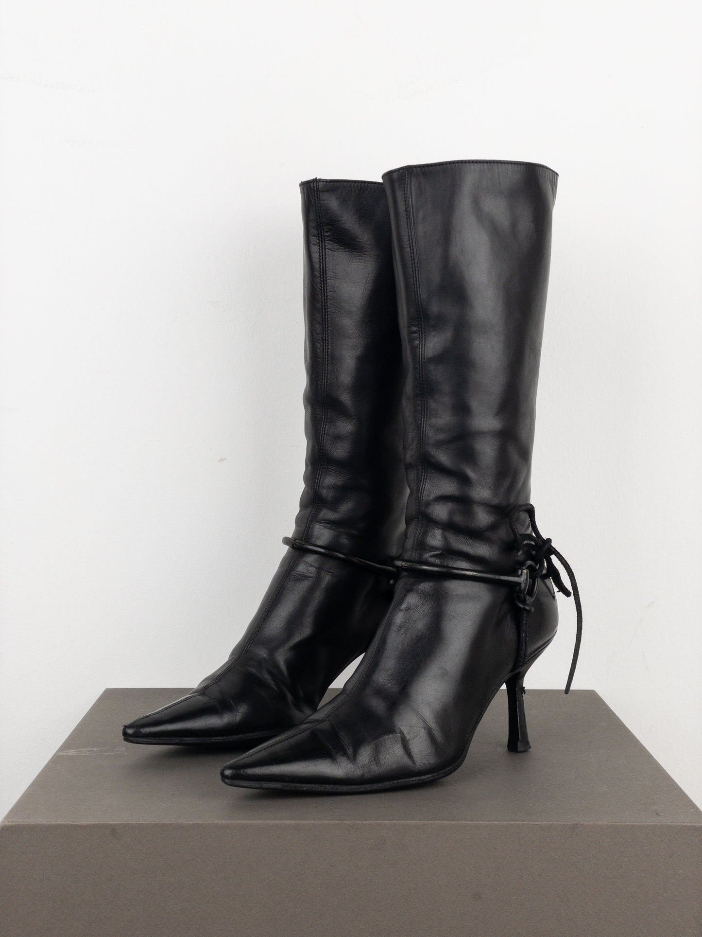 Gucci by Tom Ford AW99 Horsebit Stirrup Harness Riding Heel Boots