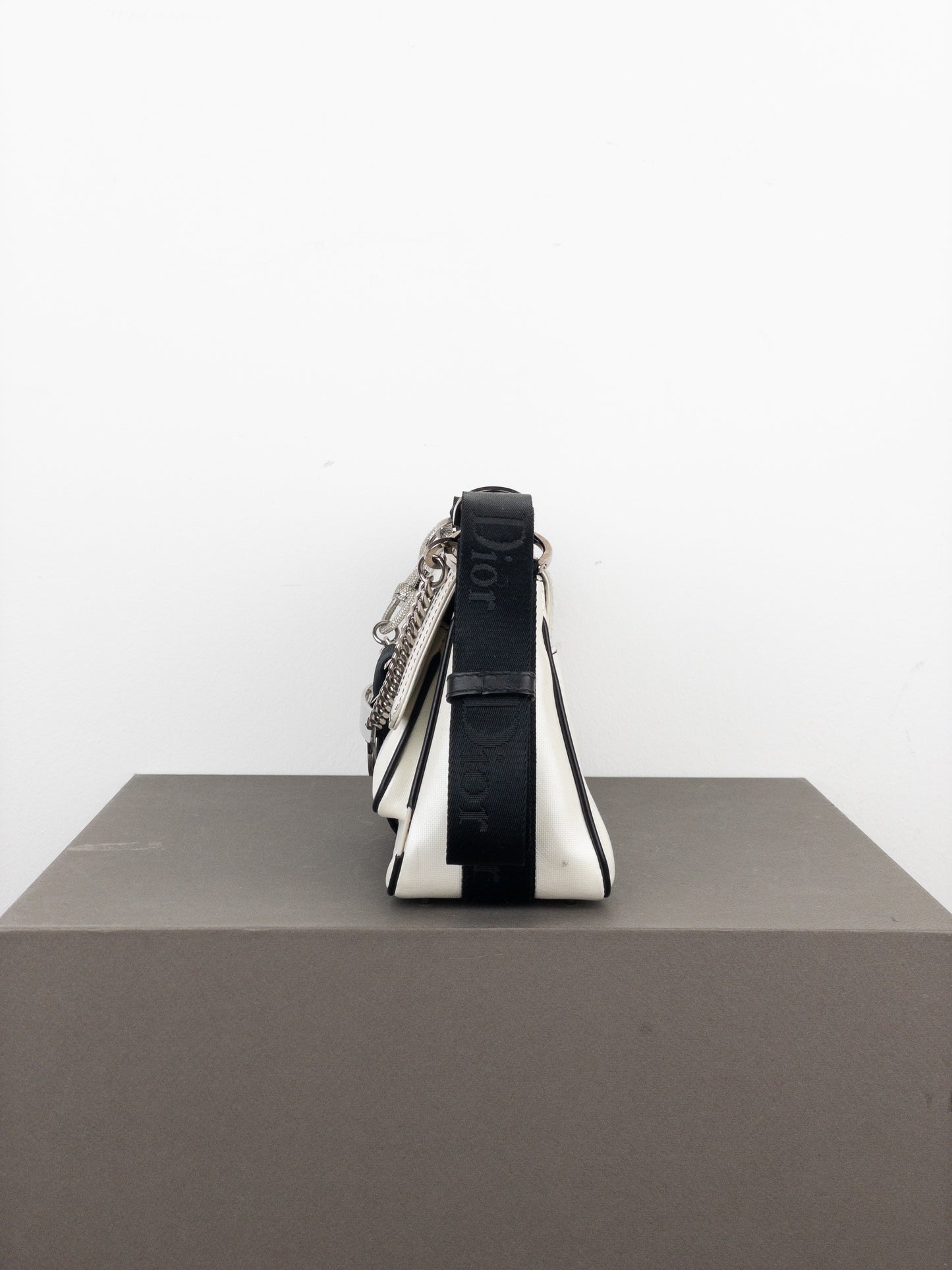 Dior by Galliano SS03 ‘Hardcore Romance’ Leather Shoulder Crossbody Bag