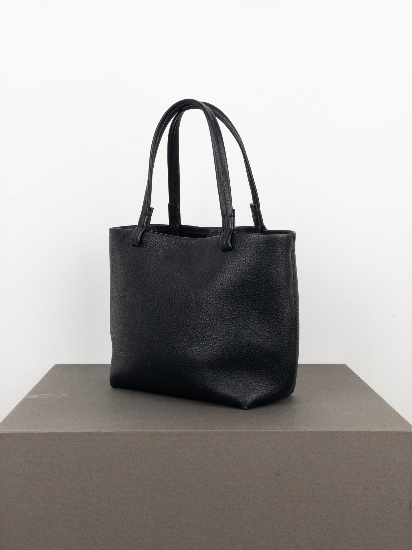 The Row 'Small Park Tote' Bucket Handbag