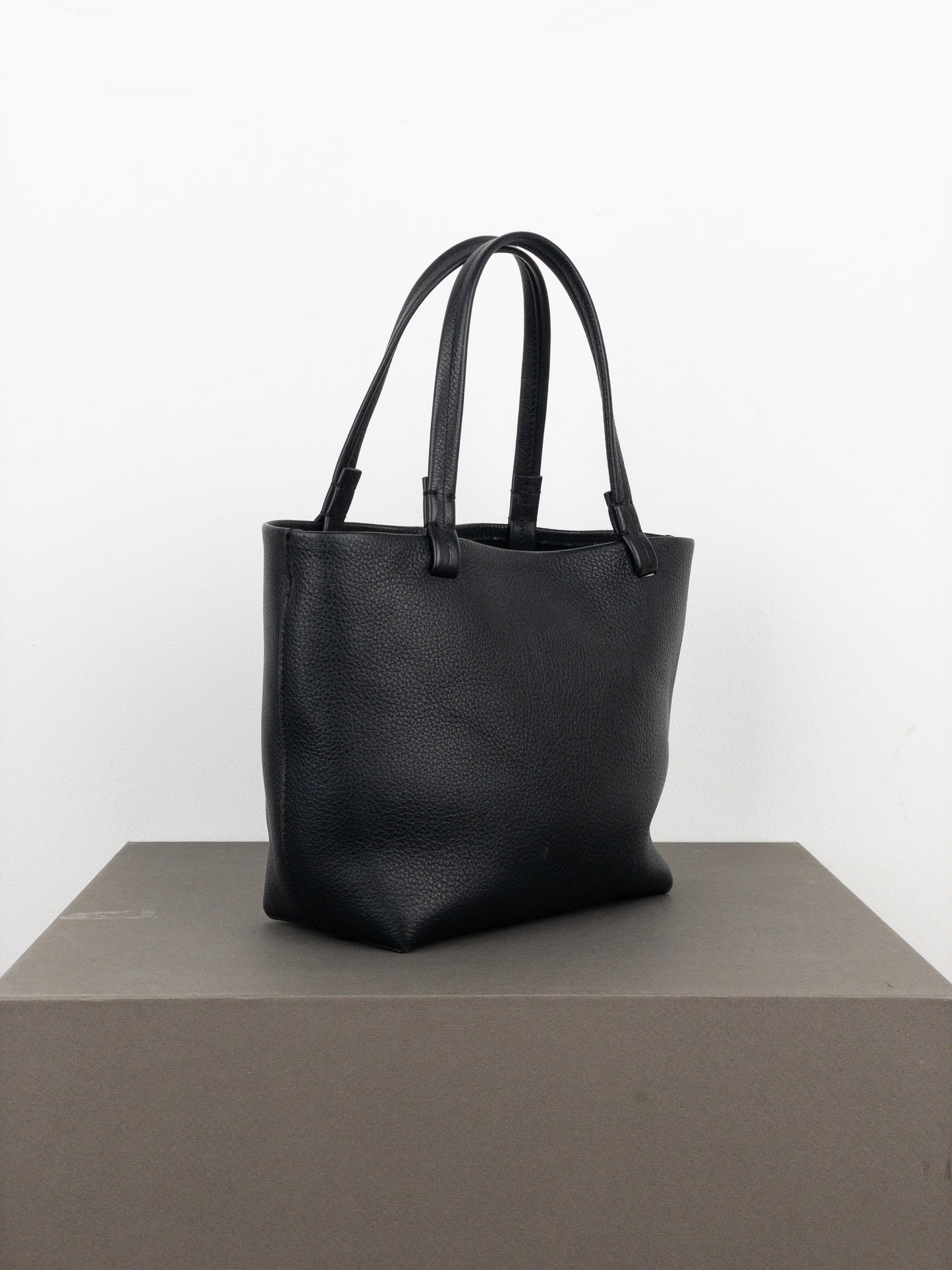 The Row 'Small Park Tote' Bucket Handbag