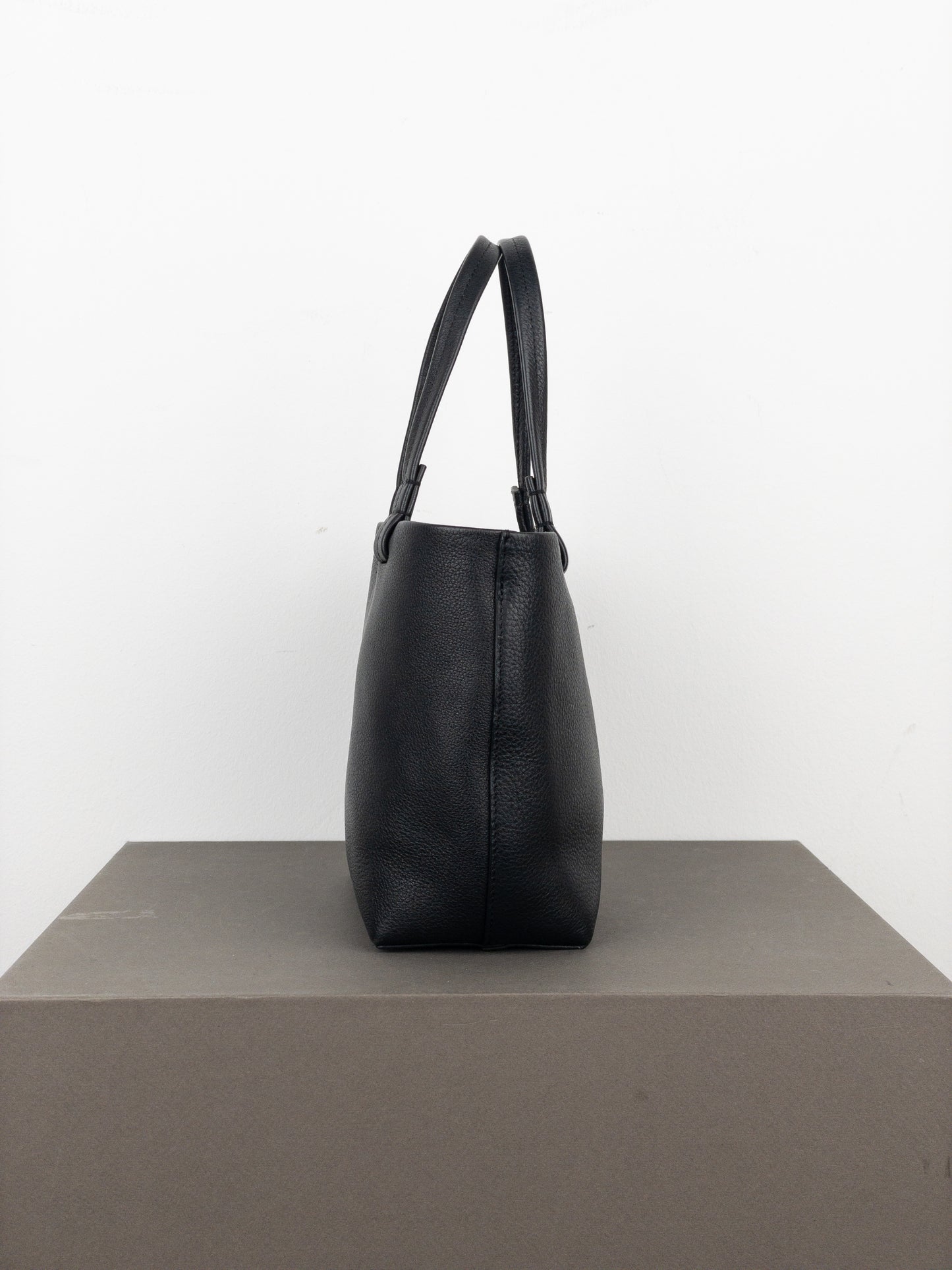 The Row 'Small Park Tote' Bucket Handbag