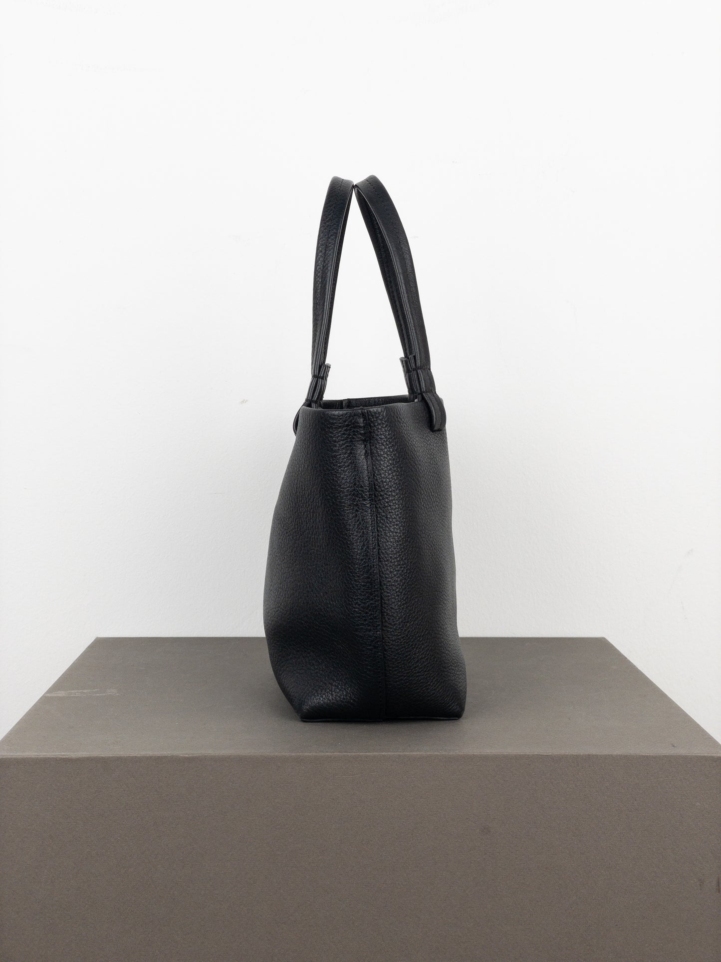 The Row 'Small Park Tote' Bucket Handbag