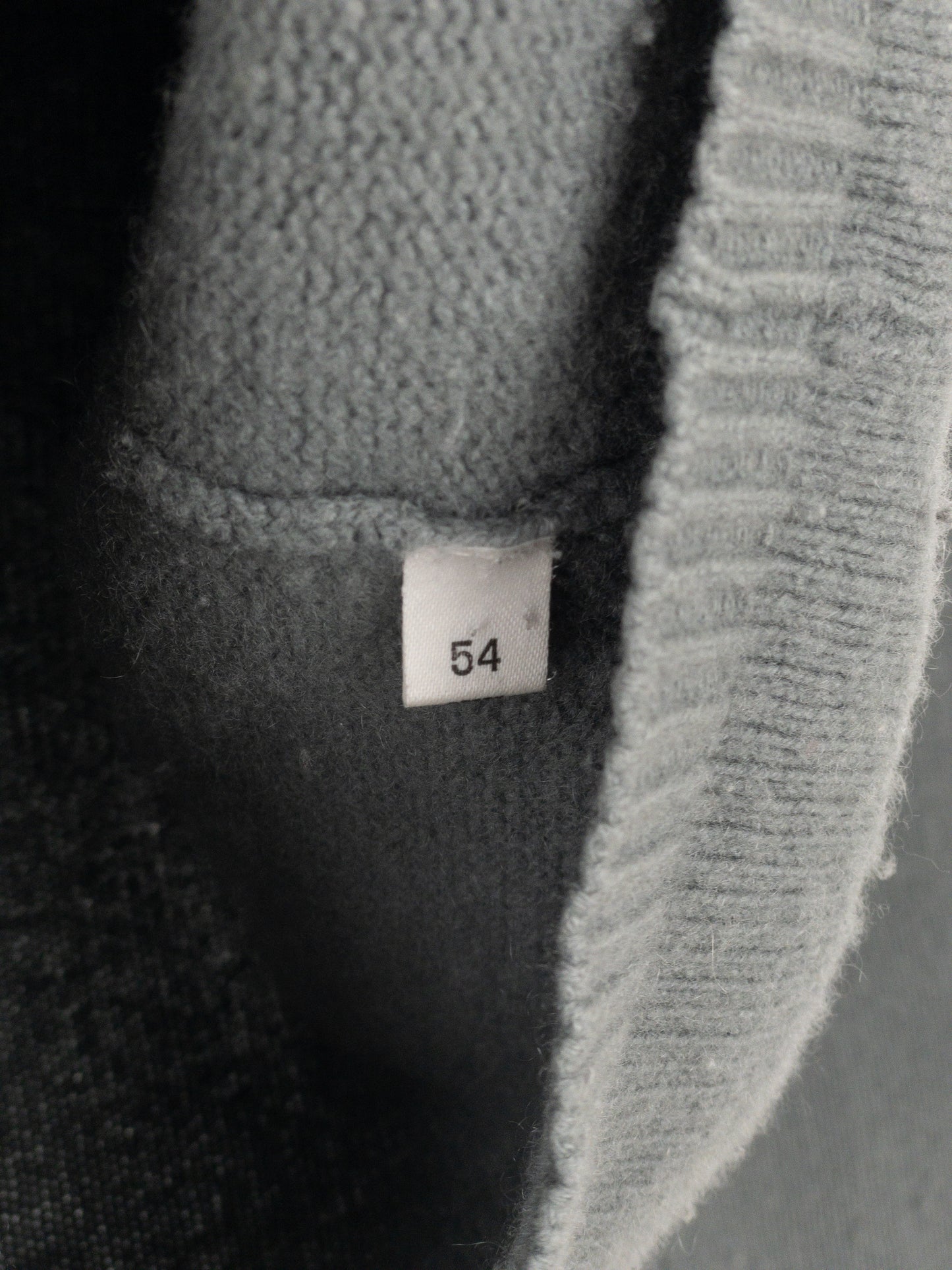 Gucci by Tom Ford AW01 Boxy Cashmere Knit Sweater