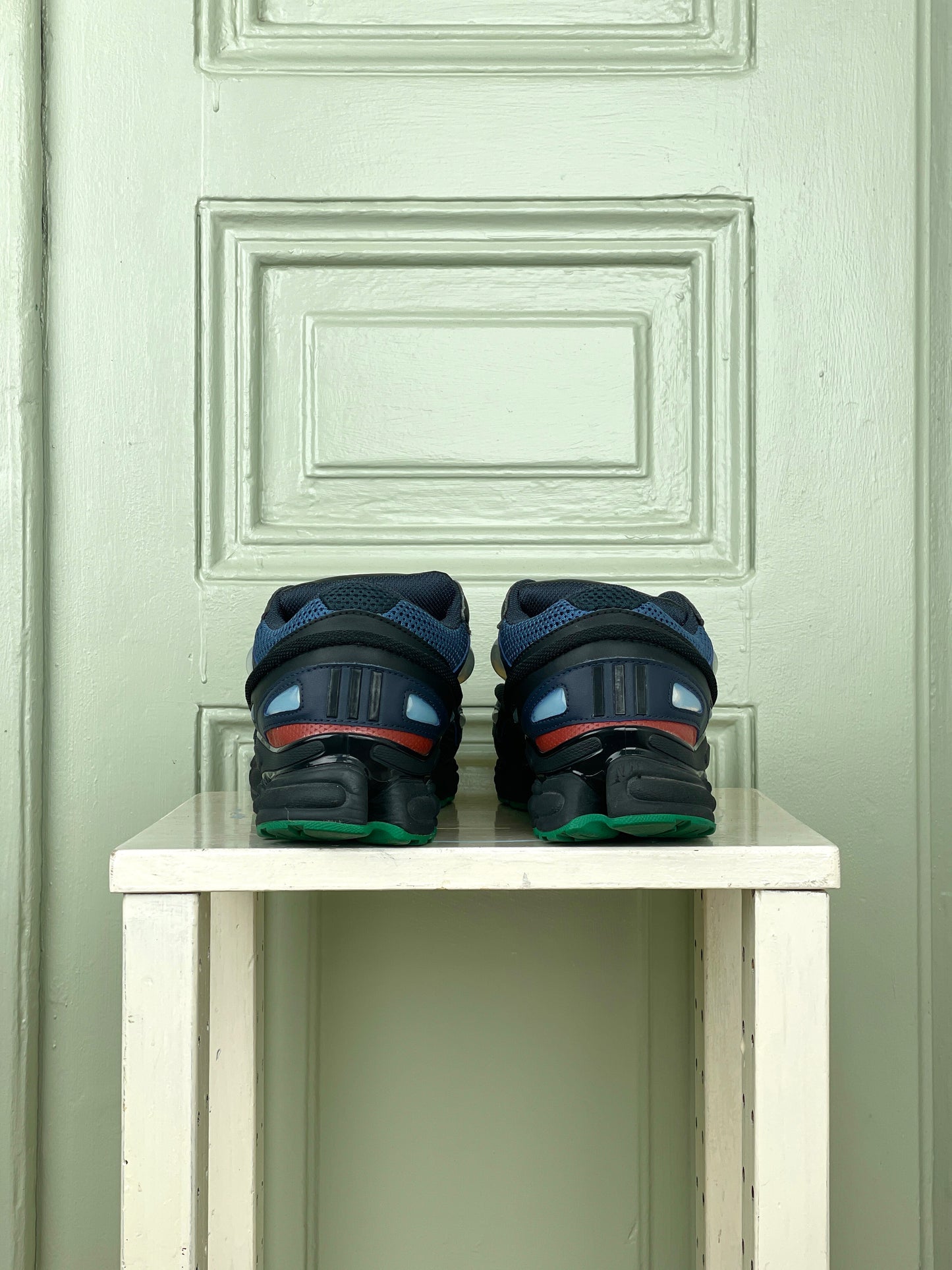 Raf Simons AW17 Ozweego 2 Sneaker Night Marine