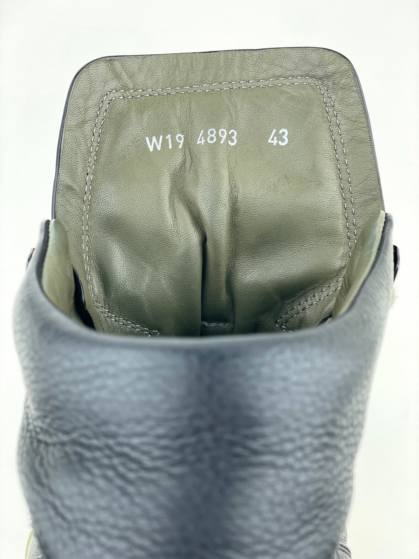 Rick Owens AW19 LARRY Tractor Hiking Boots
