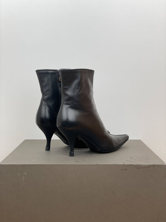 Prada 2000s Pointed-Toe Kitten Heel Ankle Boots