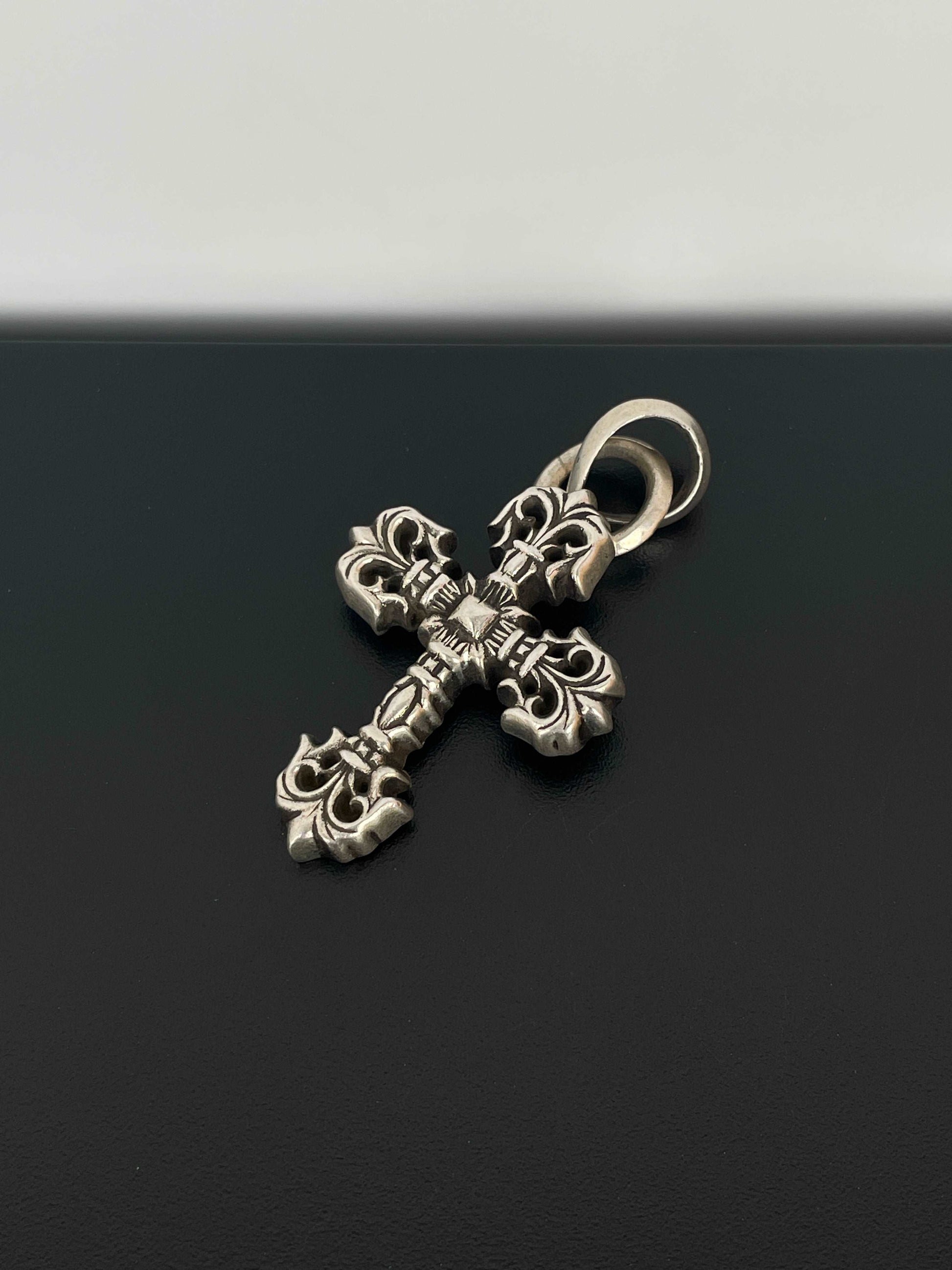 Chrome Hearts Medium Filigree Cross Pendant