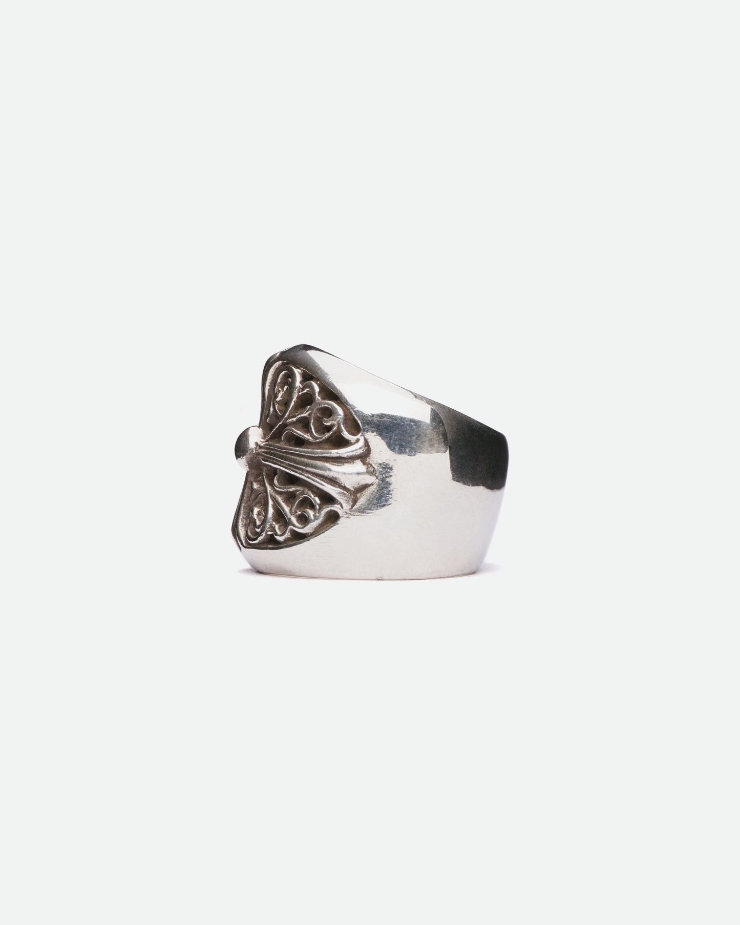 Chrome Hearts Oval Cross Ring