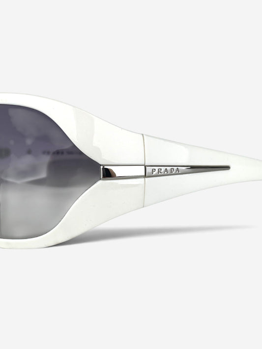 Prada 2000s 'SPR12G' Sports Wrap Mask Shield Sunglasses – logo plaque temple detail