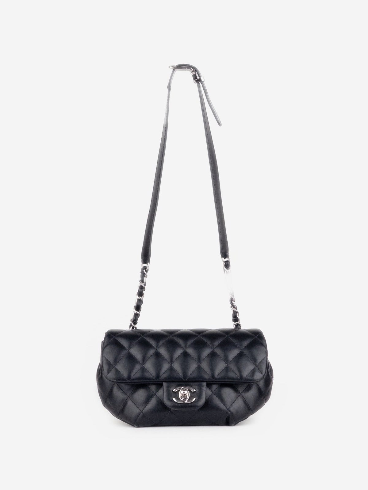 Chanel ‘Uniform’ CC Quilted Flap Waist Belt Bag – photo 9