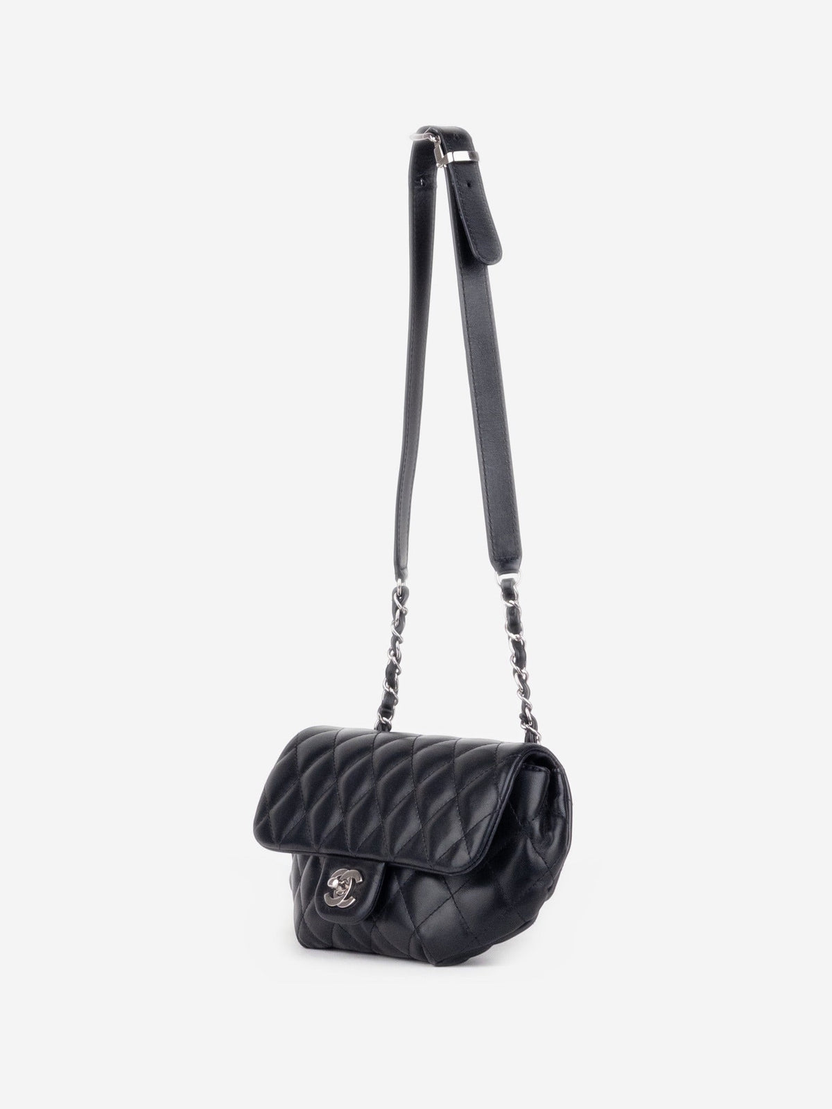 Chanel ‘Uniform’ CC Quilted Flap Waist Belt Bag – photo 10