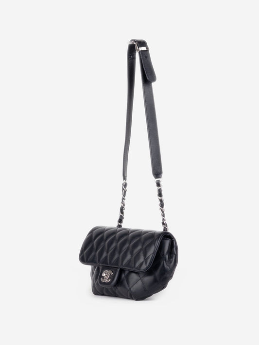 Chanel ‘Uniform’ CC Quilted Flap Waist Belt Bag – photo 10
