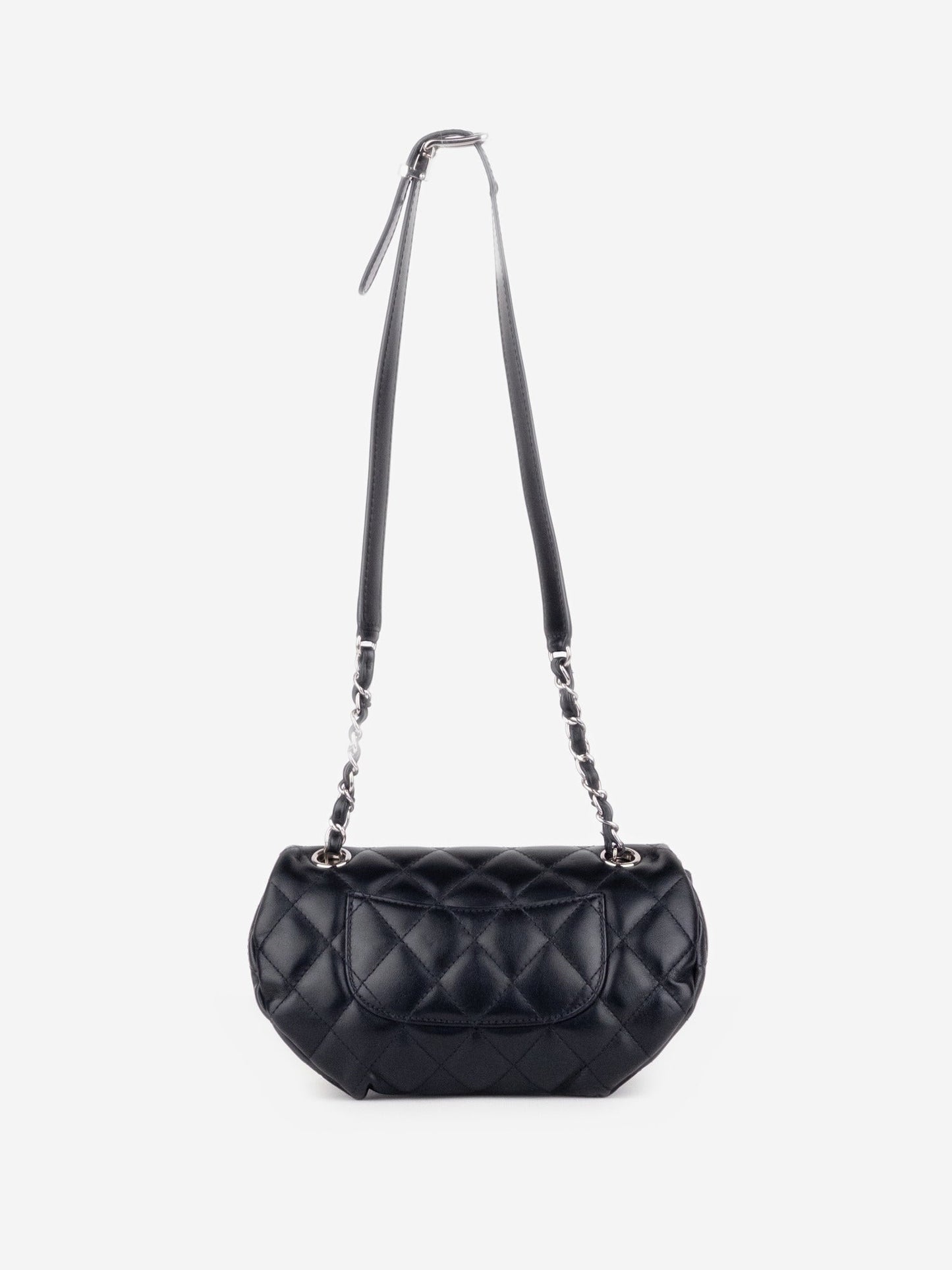 Chanel ‘Uniform’ CC Quilted Flap Waist Belt Bag – photo 11