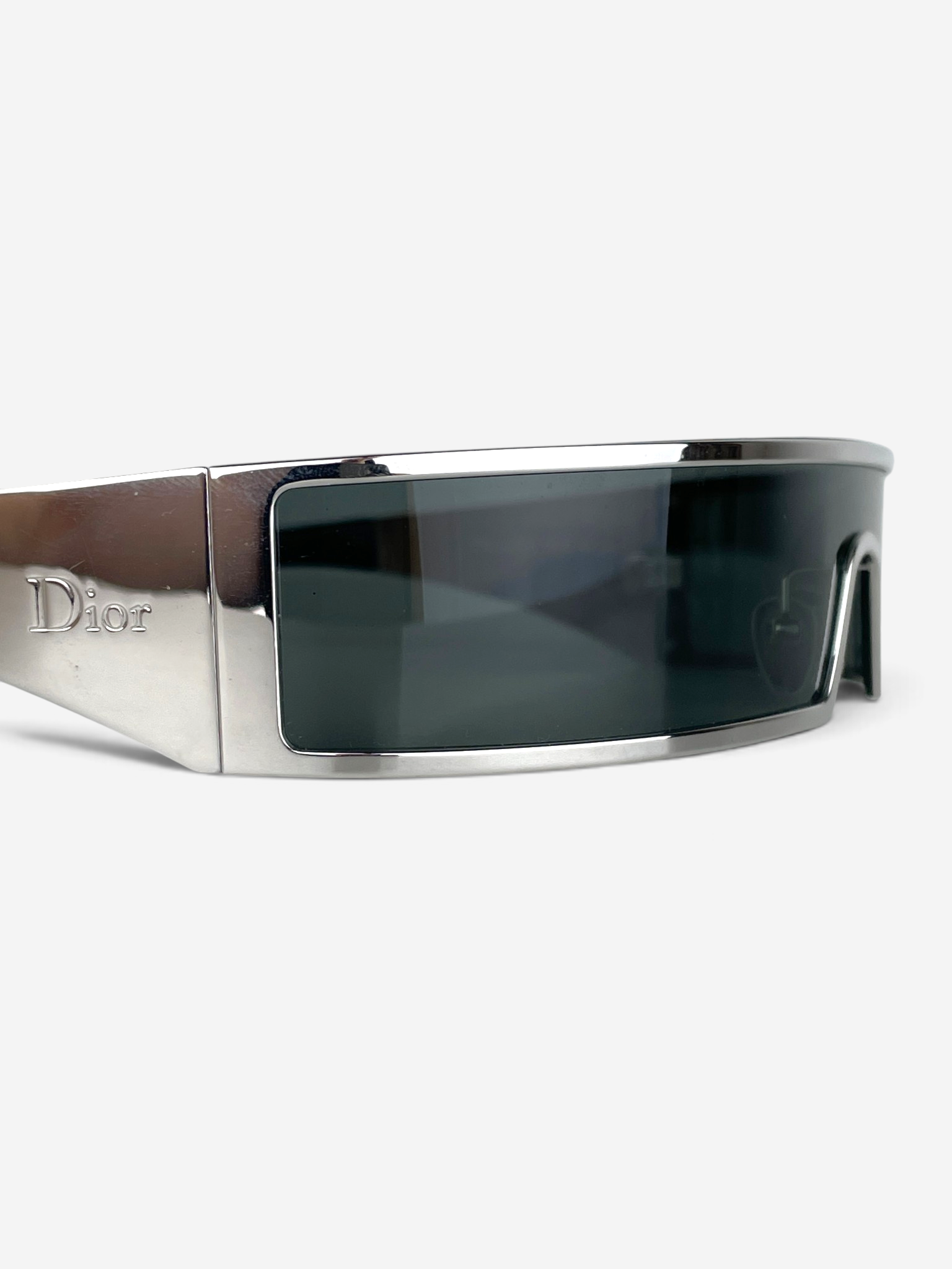 Dior by Galliano SS03 'Dior Punk' Wrap Mask Shield Sunglasses – detail view 2