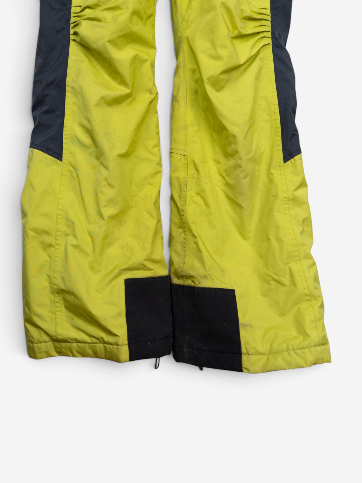 Prada 2000s Linea Rossa Ski Suit – leg hem detail