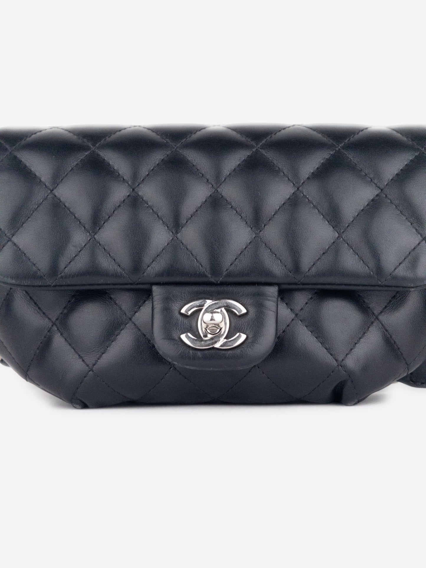 Chanel ‘Uniform’ CC Quilted Flap Waist Belt Bag – photo 6