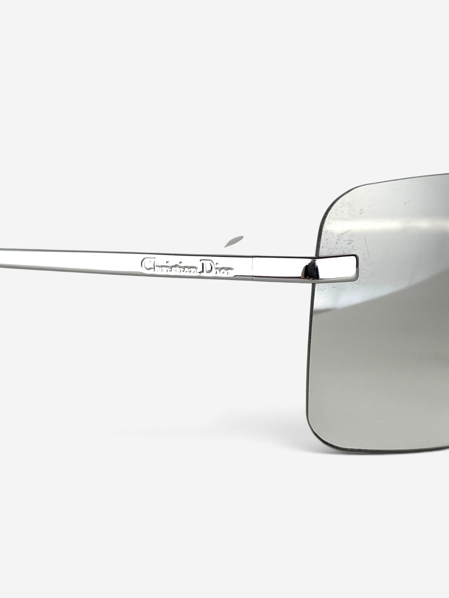 Dior by Galliano 2000s 'Mini Motard' Wrap Mask Shield Sunglasses – logo and lens detail