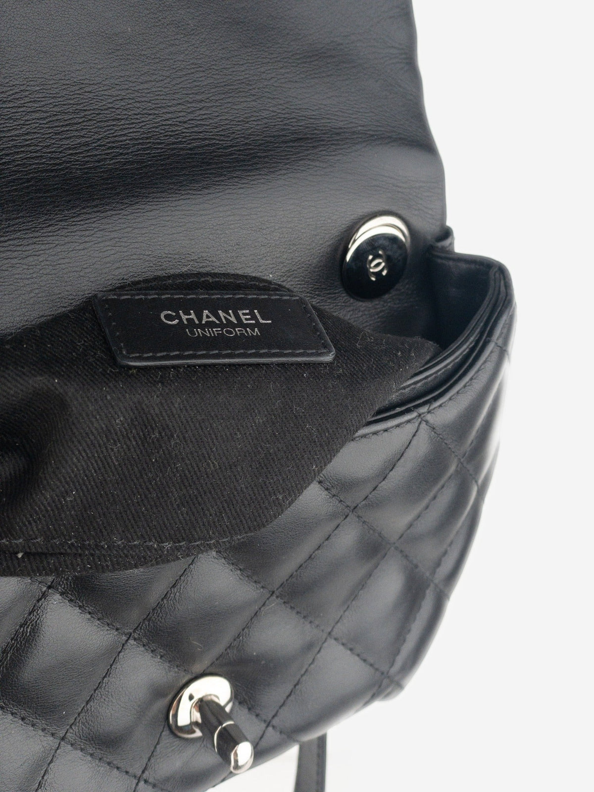 Chanel ‘Uniform’ CC Quilted Flap Waist Belt Bag – photo 14