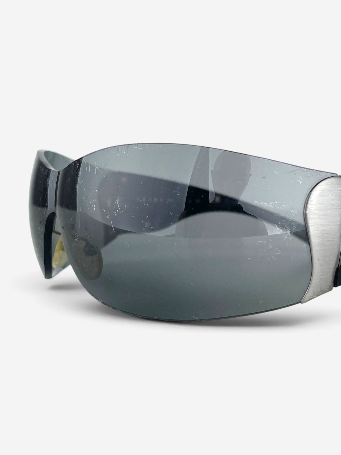 Prada SS04 'SRP58F' Flame Wrap Mask Shield Sunglasses – lens and temple detail