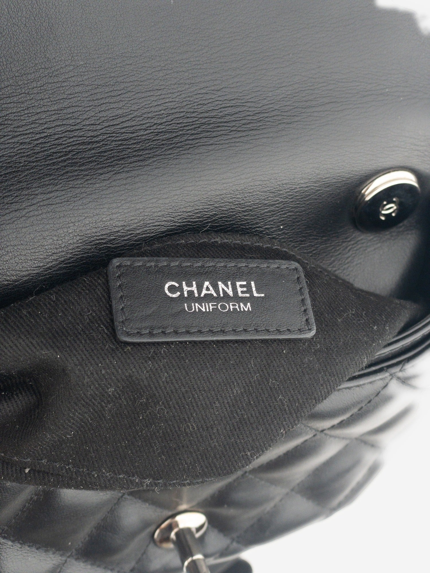 Chanel ‘Uniform’ CC Quilted Flap Waist Belt Bag – photo 15