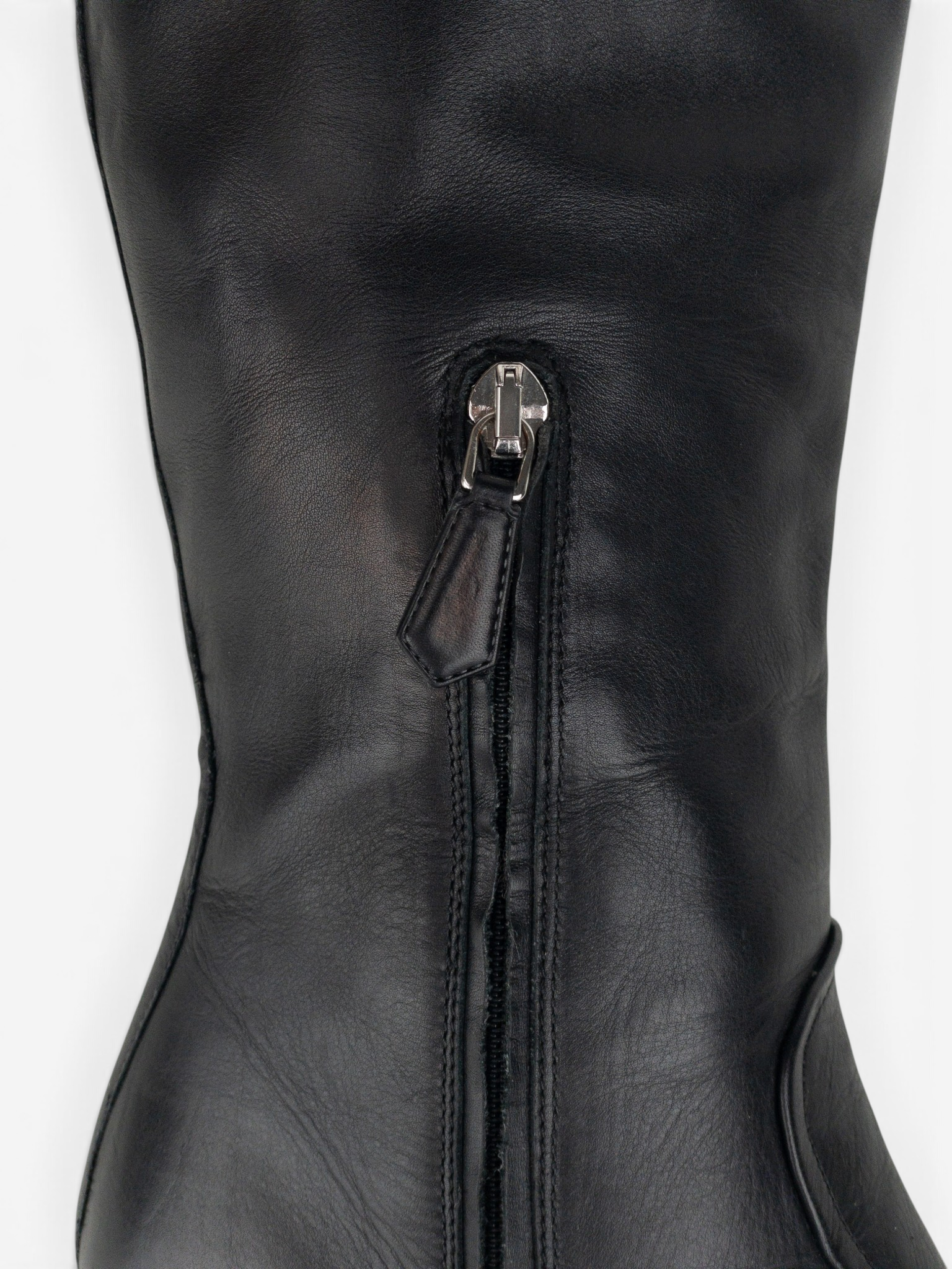 Prada 2000s Knee High Heel Boots – zipper detail