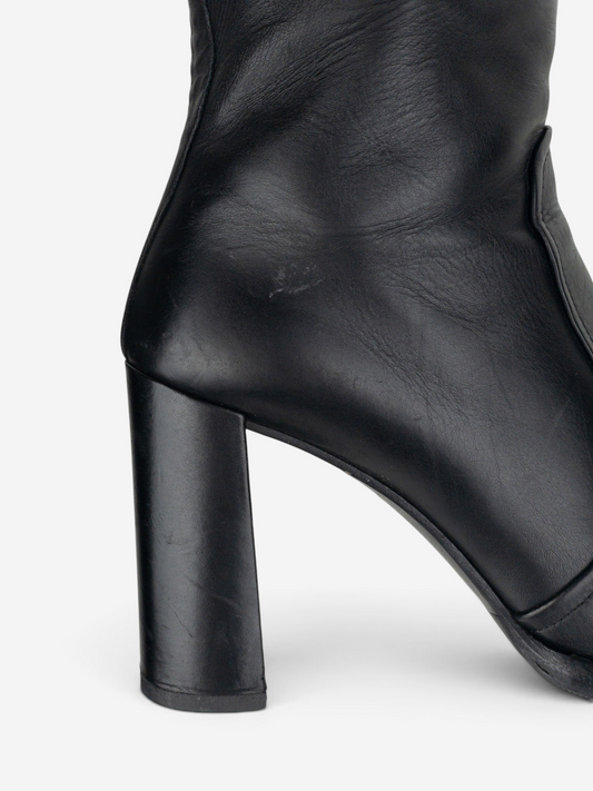 Prada 2000s Knee High Heel Boots – heel side detail