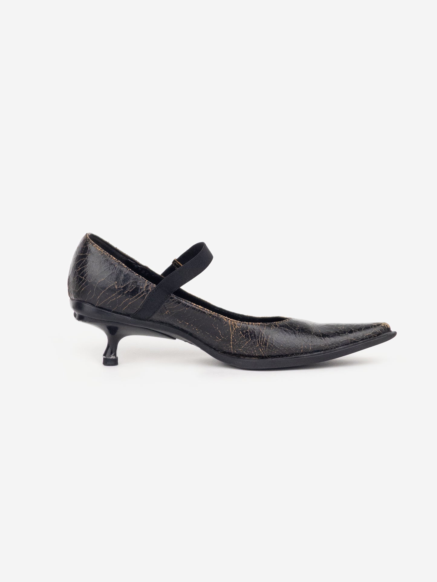 Miu Miu AW01 Cracked Leather Mary Jane Pump Kitten Heels