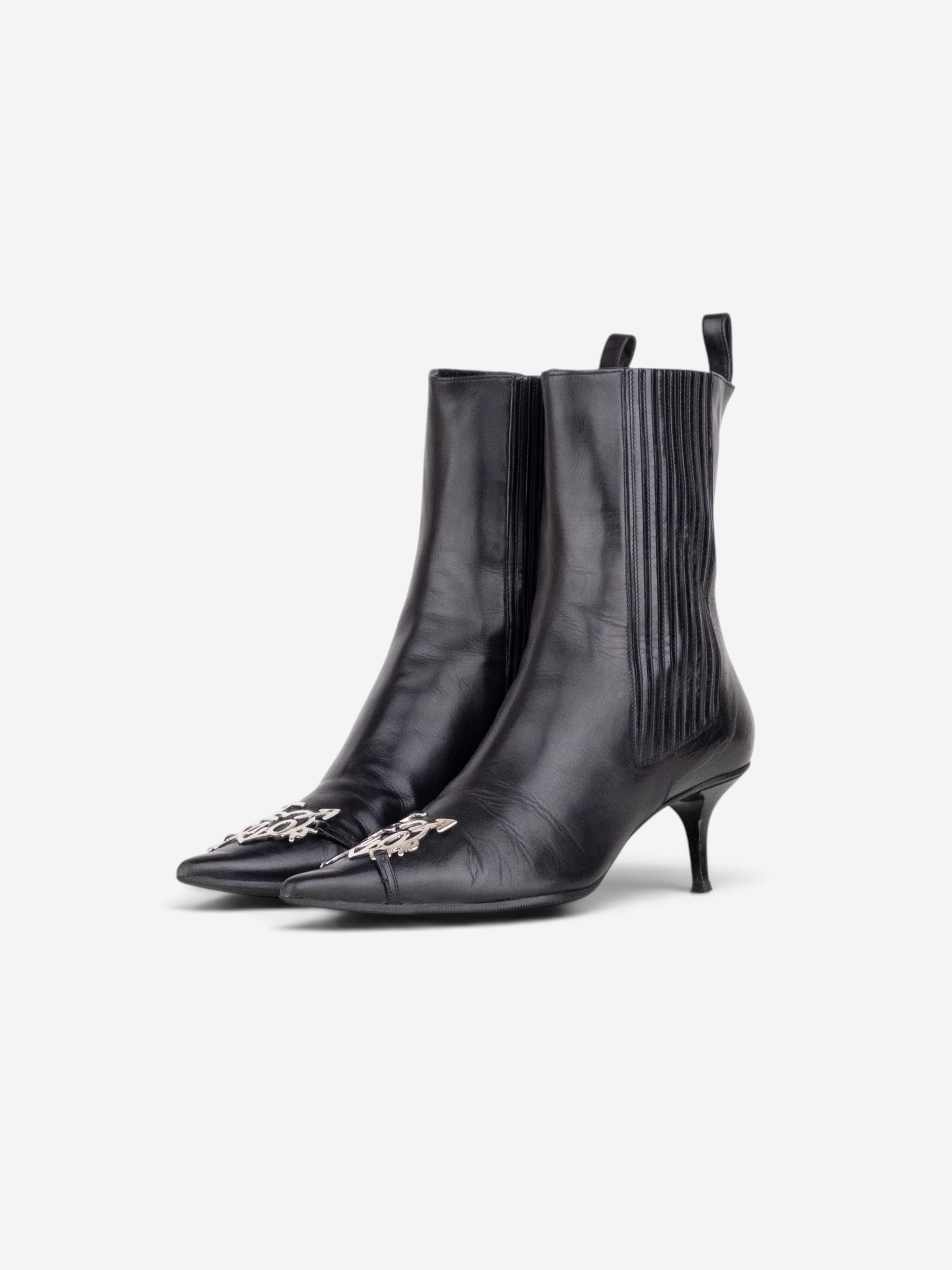Dior by Galliano AW04 ‘I Love Dior’ Ankle Chelsea Kitten Heel Boots – front view