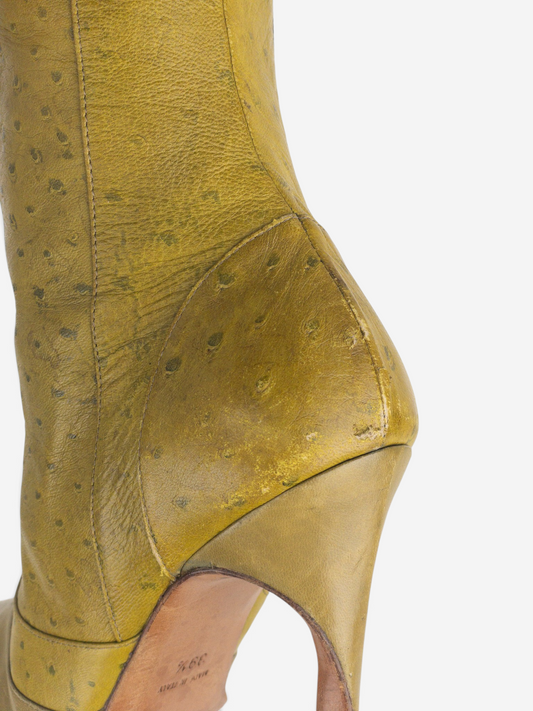 Dior by Galliano AW00 Knee High Ostrich Lace-Up Riding Heel Boots – ostrich leather detail
