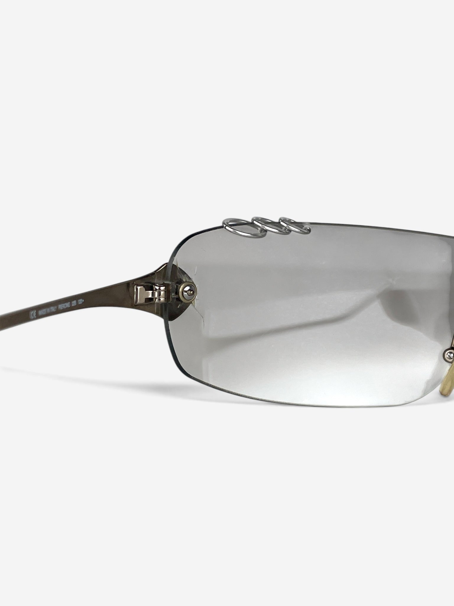 Dior by Galliano SS00 'Piercing' Wrap Mask Shield Sunglasses – piercing detail
