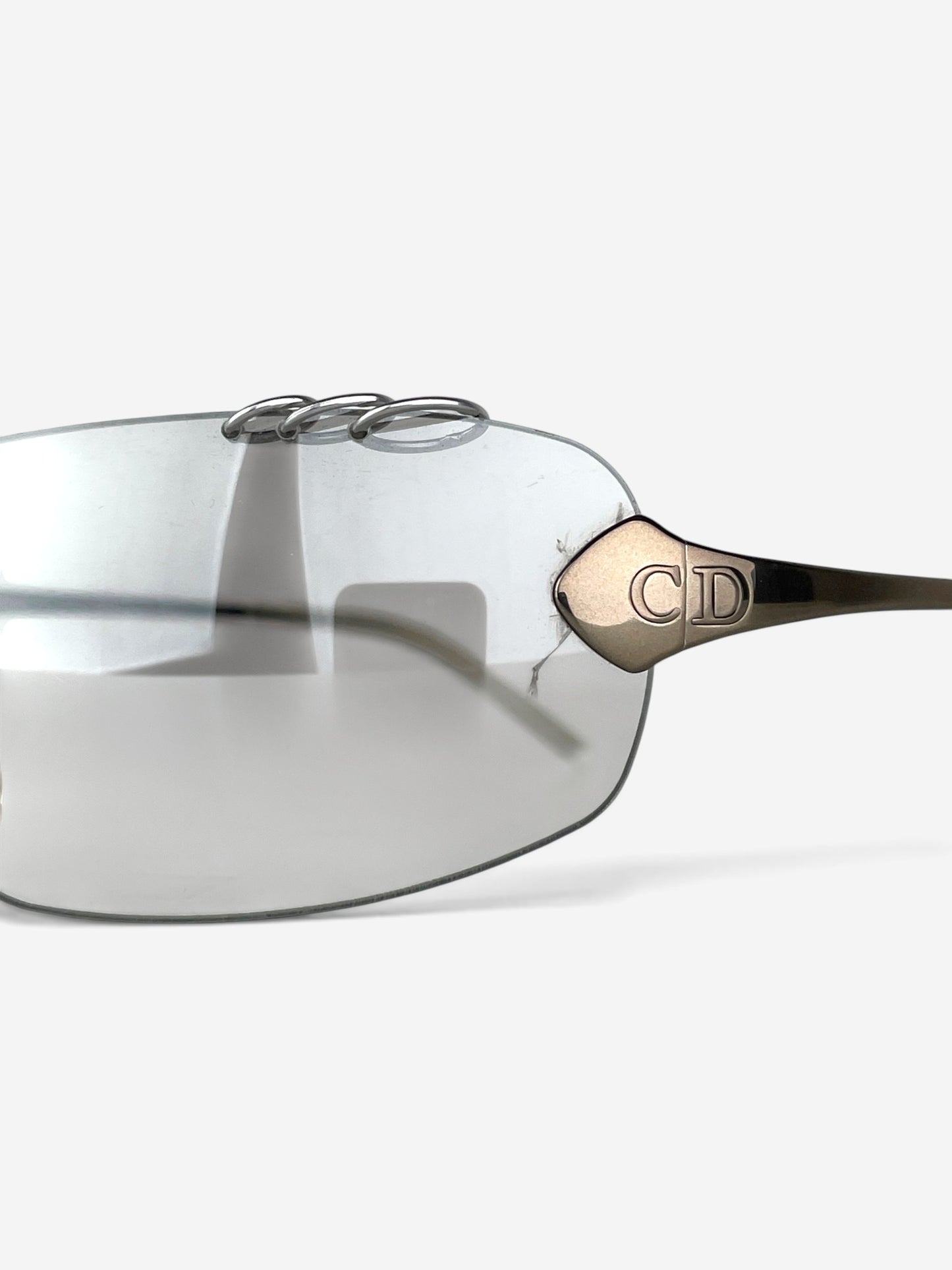 Dior by Galliano SS00 'Piercing' Wrap Mask Shield Sunglasses – CD logo temple detail