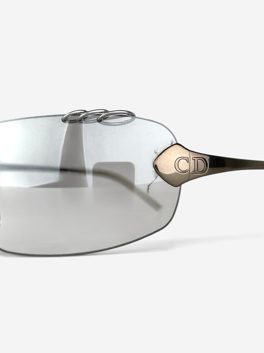 Dior by Galliano SS00 'Piercing' Wrap Mask Shield Sunglasses – CD logo temple detail
