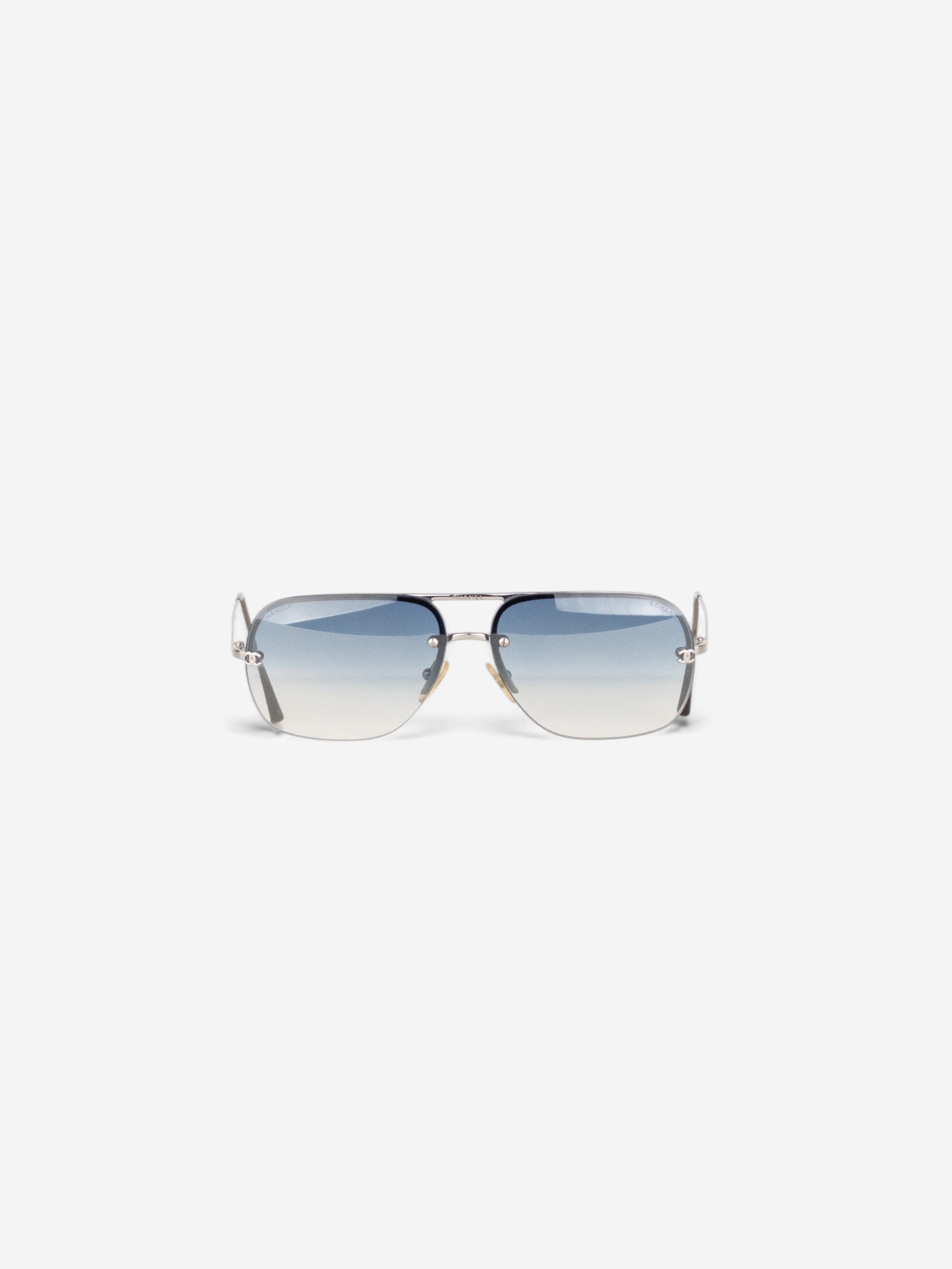 Chanel by Karl Lagerfeld 2000s ‘4012’ Avitor Sunglasses – product view 2