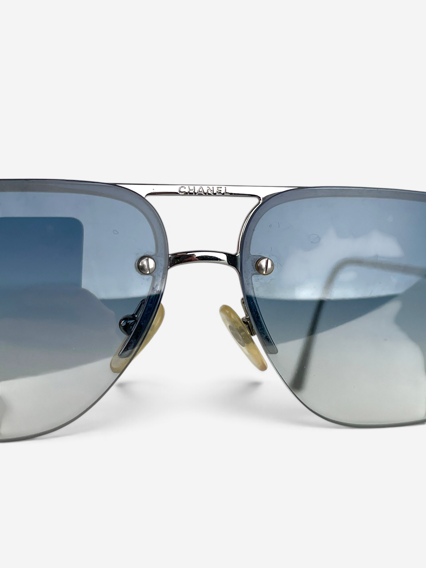 Chanel by Karl Lagerfeld 2000s ‘4012’ Avitor Sunglasses – detail view 4