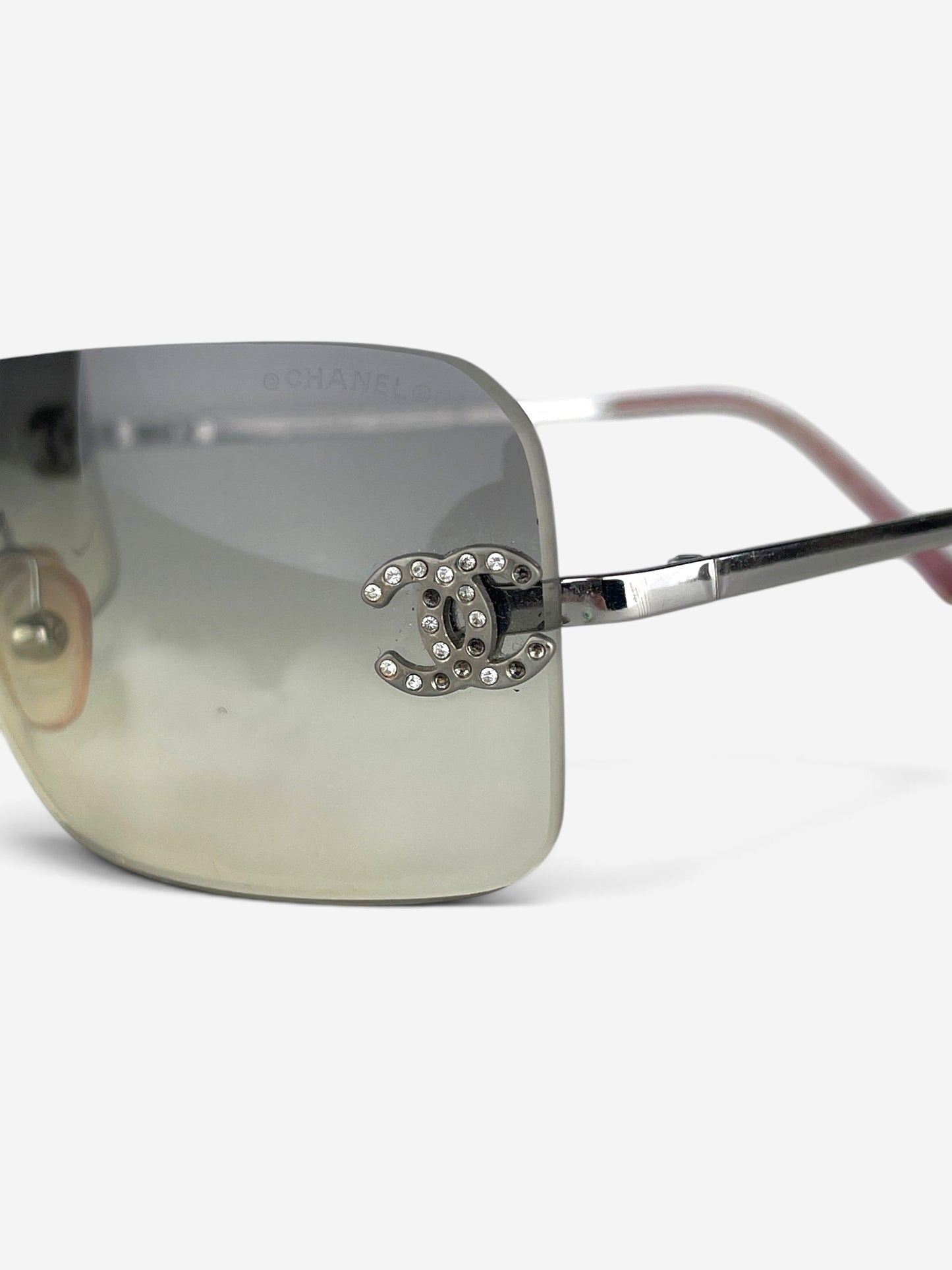 Chanel 2000s Rimless '4017 D' CC Rhinestone Sunglasses – rhinestone CC logo detail