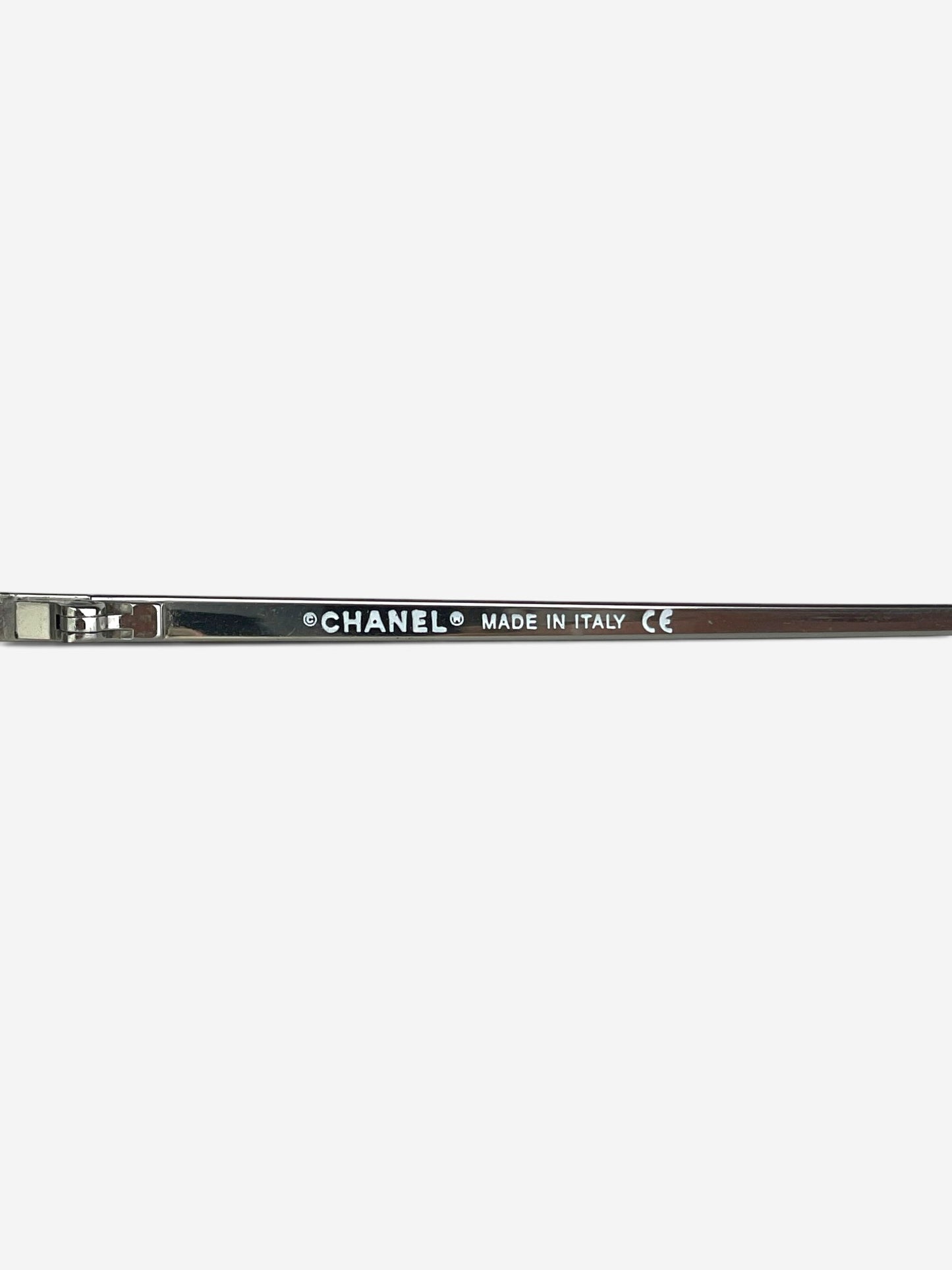 Chanel 2000s Rimless '4017 D' CC Rhinestone Sunglasses – brand marking detail