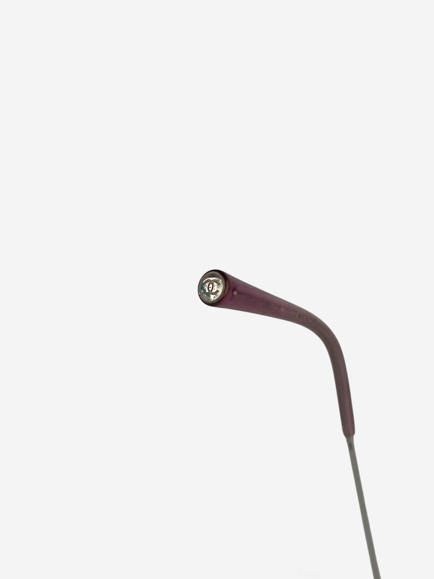 Chanel 2000s Rimless '4017 D' CC Rhinestone Sunglasses – temple tip detail