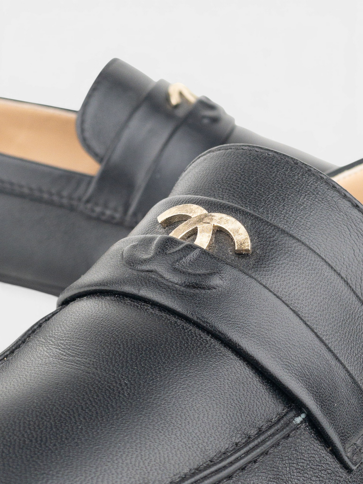 Chanel CC Logo Moccasin Penny Loafers – CC hardware detail