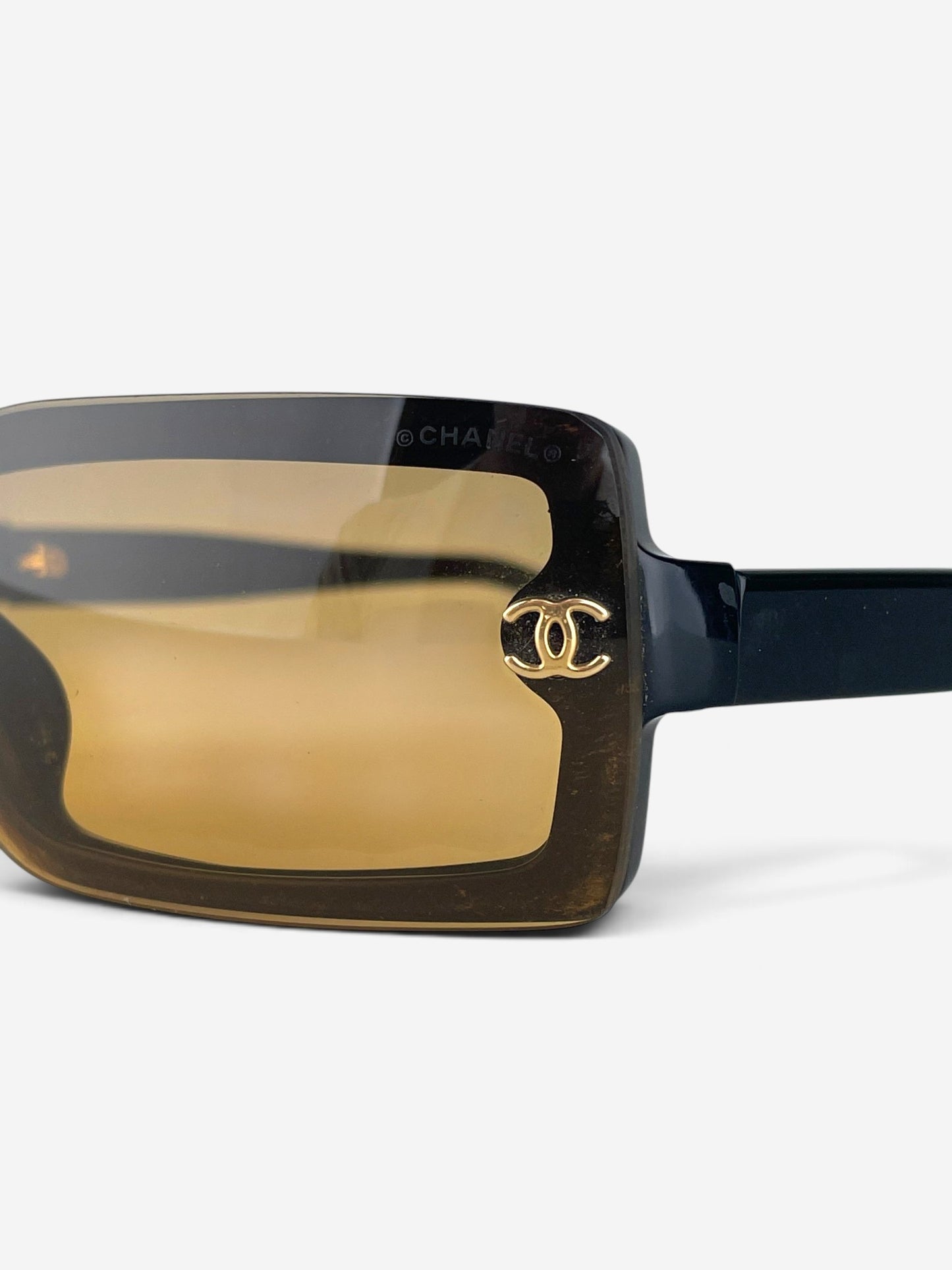Chanel 2000s 5067 CC Logo Wrap Mask Shield Sunglasses – CC rivet detail
