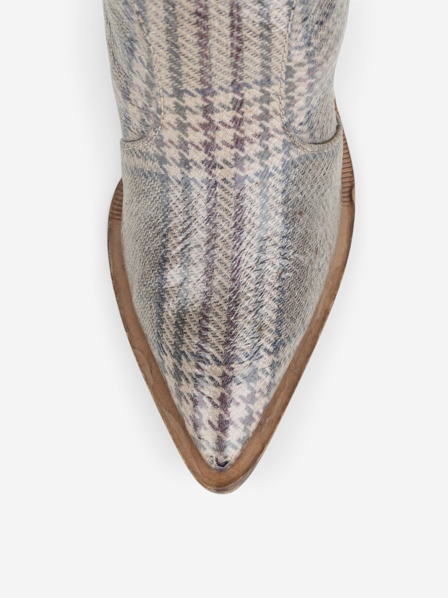 Fendi AW18 Coated Plaid Western Cowboy Boots – pointed toe detail