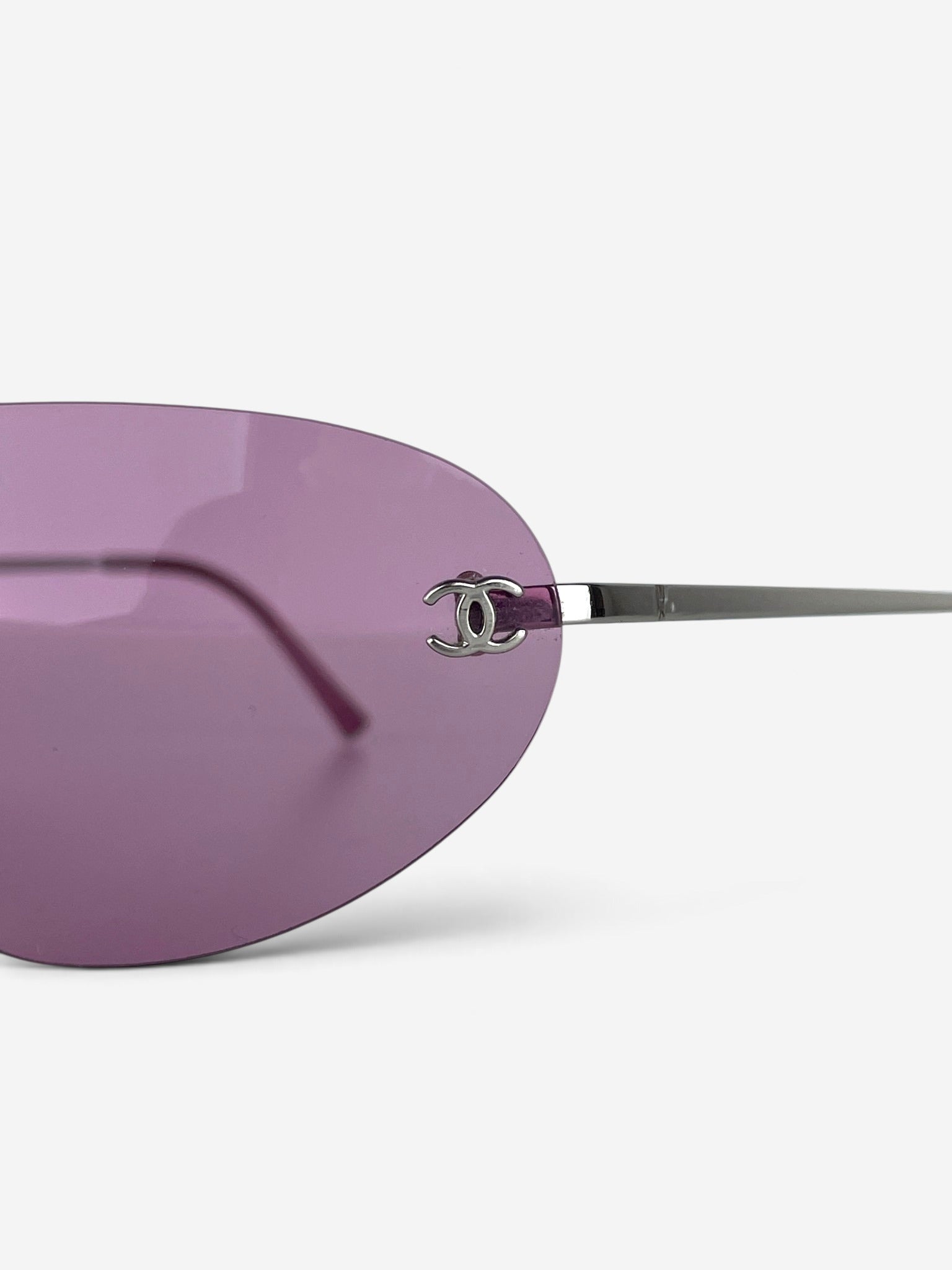 Chanel by Karl Lagerfeld 2000s '4014' Sports Wrap Mask Shield Sunglasses – CC logo stud detail