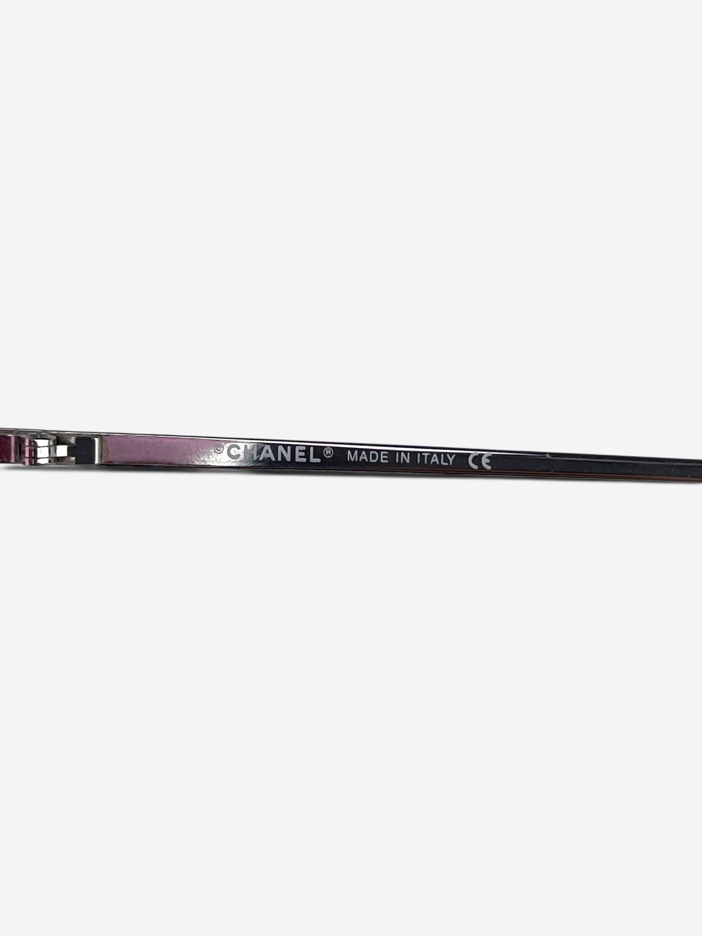 Chanel by Karl Lagerfeld 2000s '4014' Sports Wrap Mask Shield Sunglasses – brand marking detail