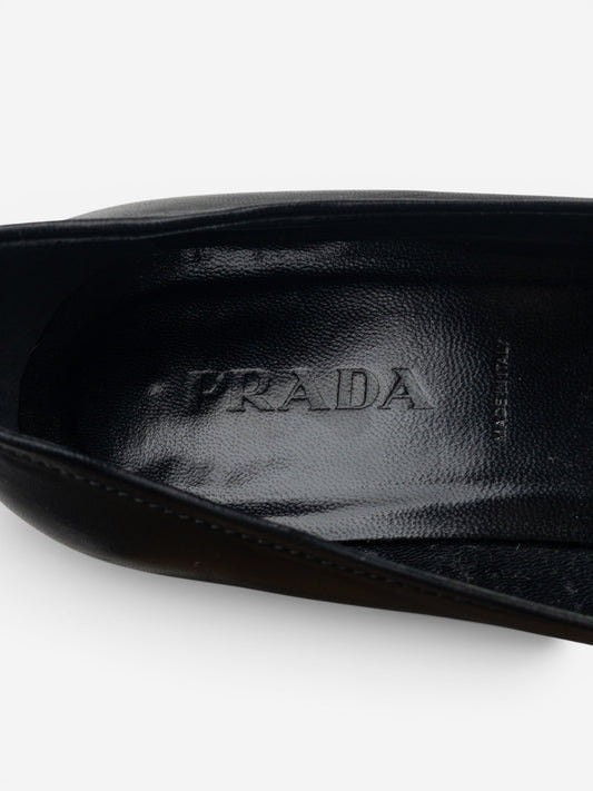 Prada 2000s Square Toe Chain Loafer Pump Kitten Heels – photo 9